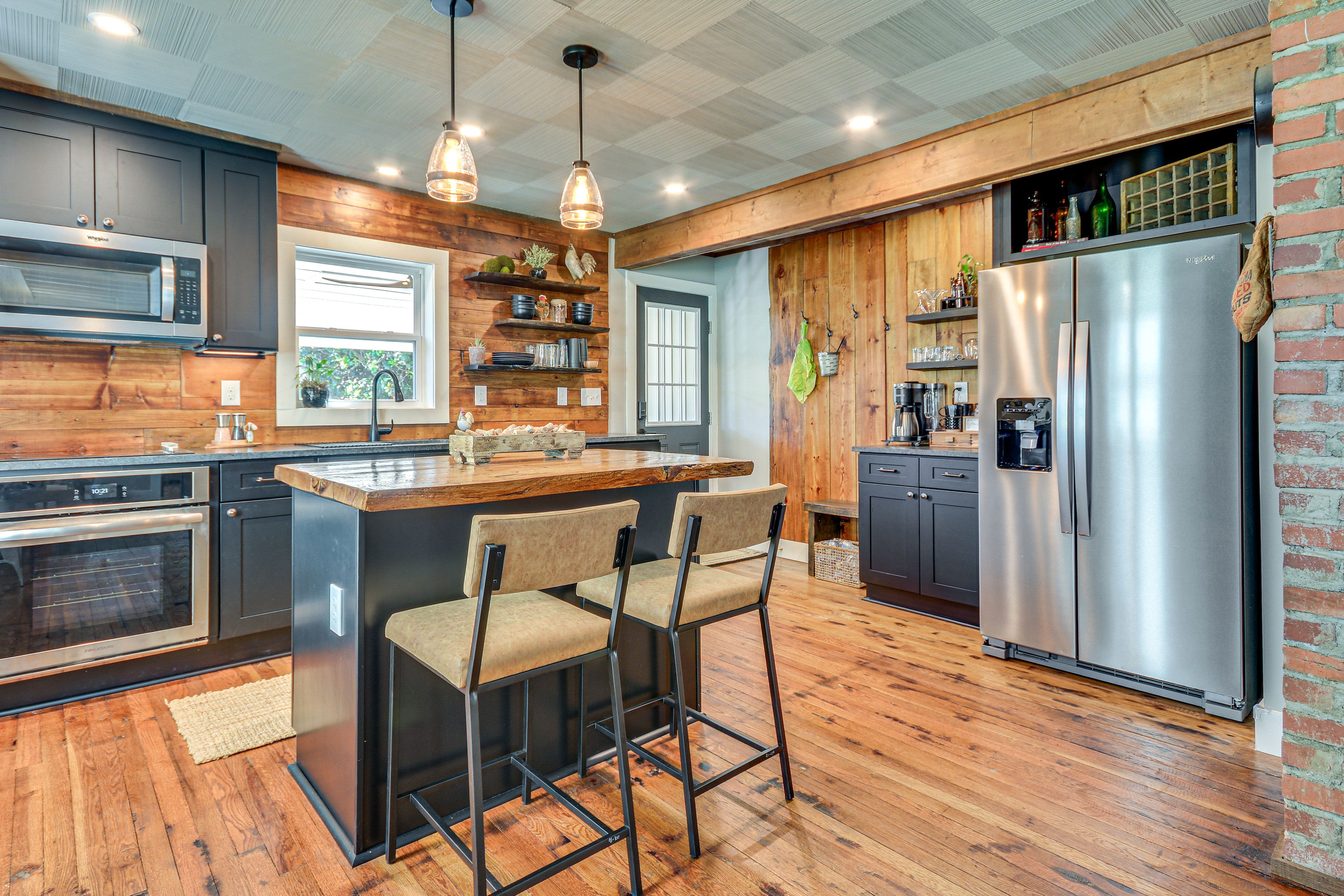 Kitchen | Keurig & Drip Coffee Makers