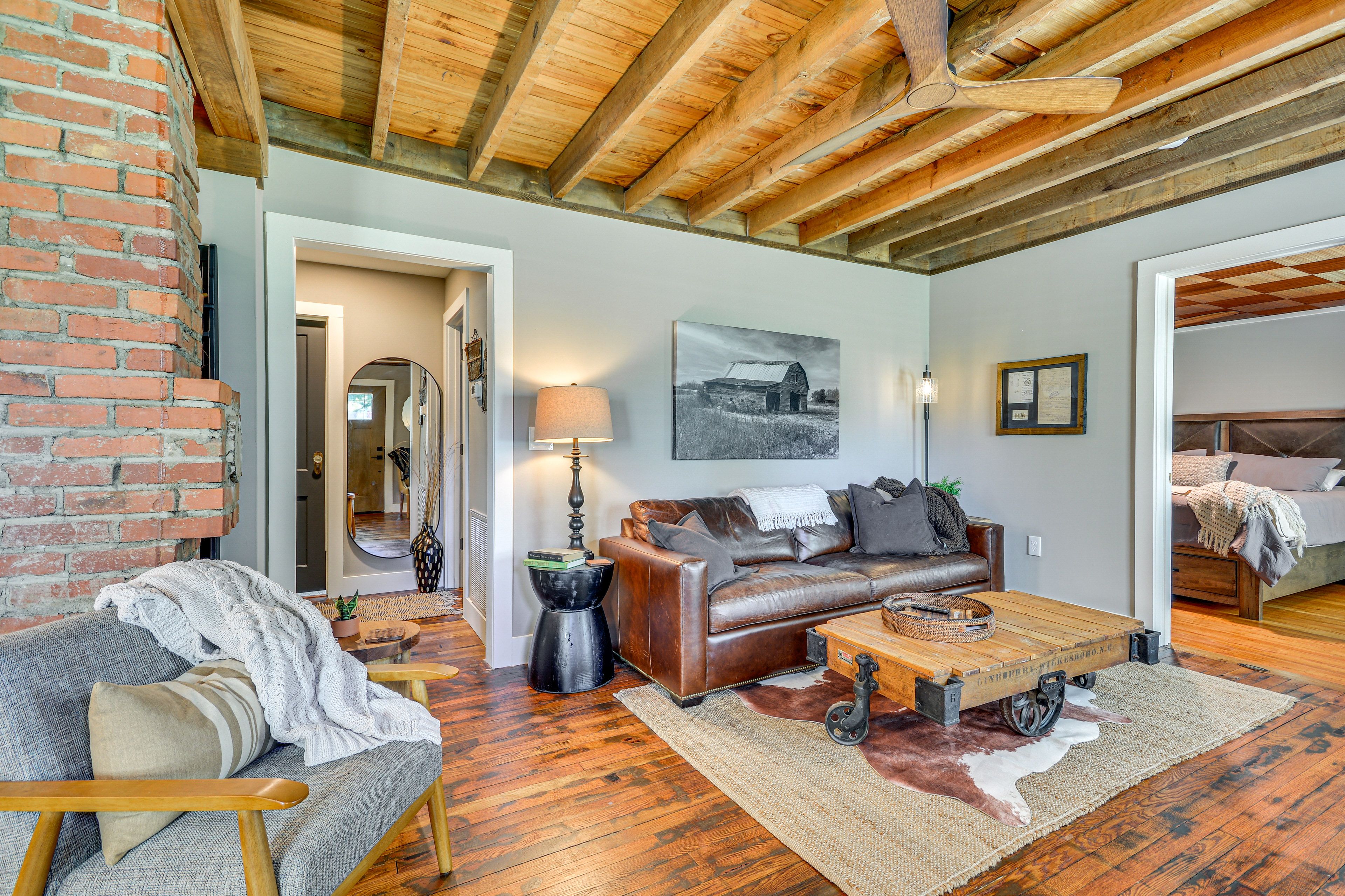 Living Room | Central Heat & A/C | Smart TV