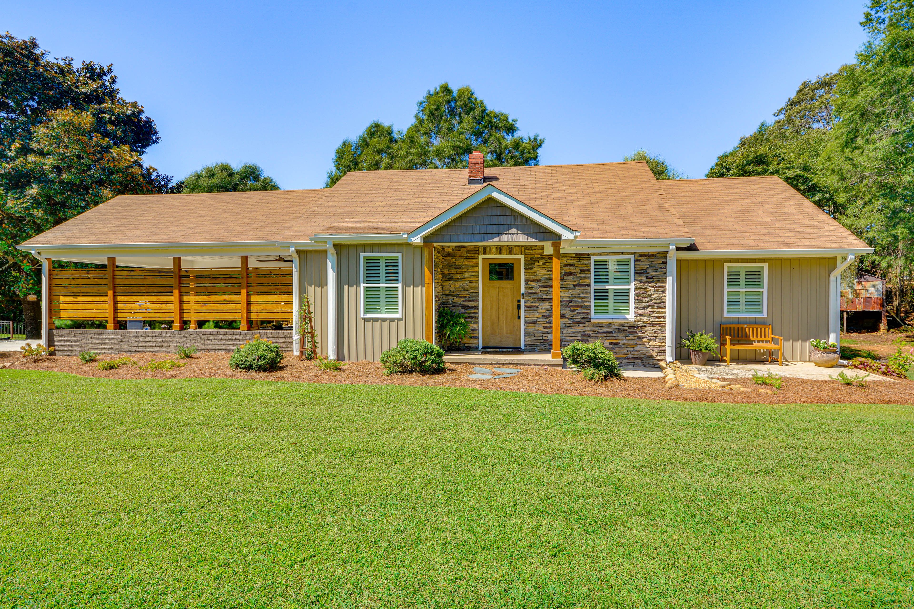 Exterior | Single-Story Home