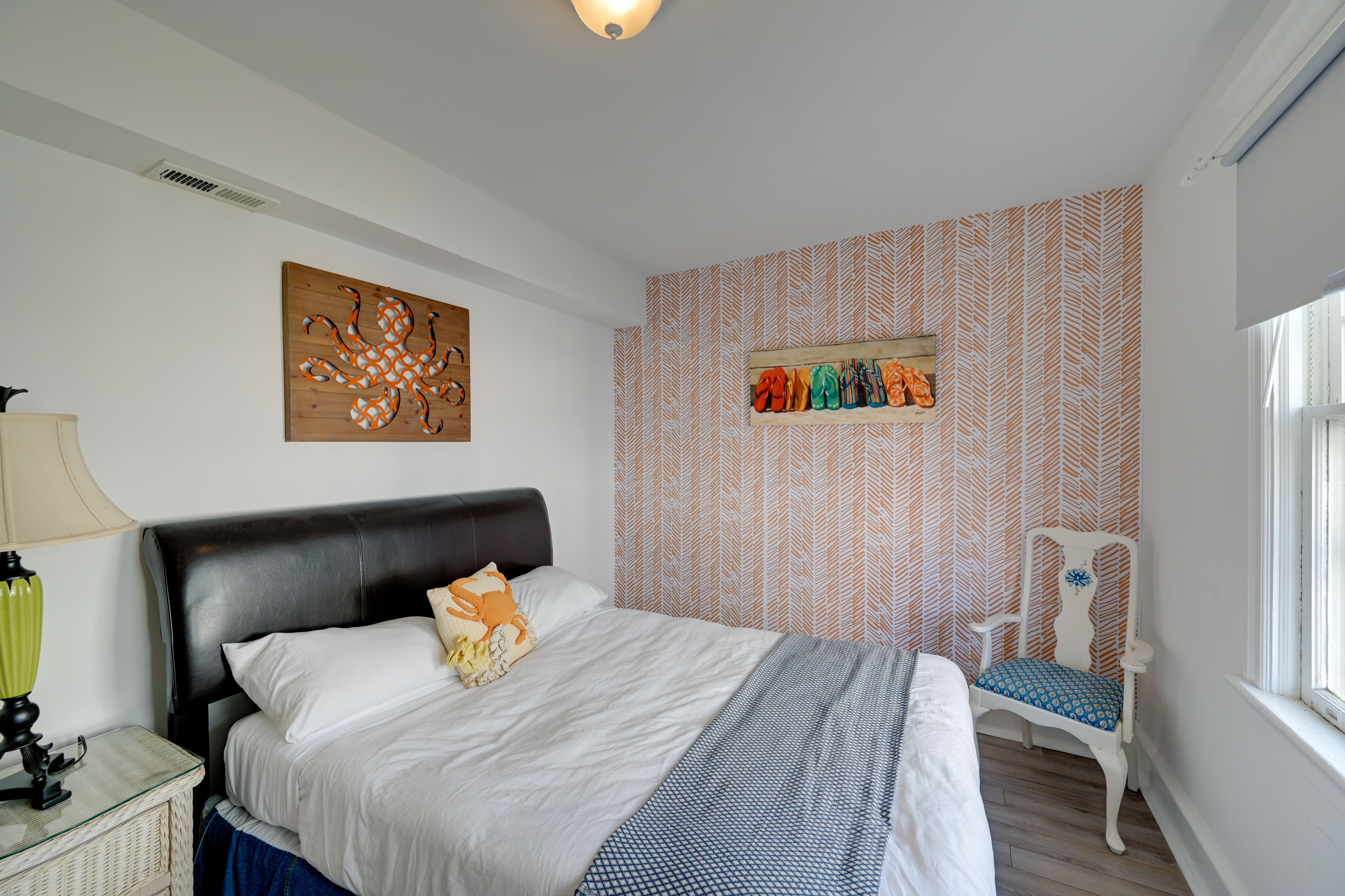 Bedroom 3 | Queen Bed