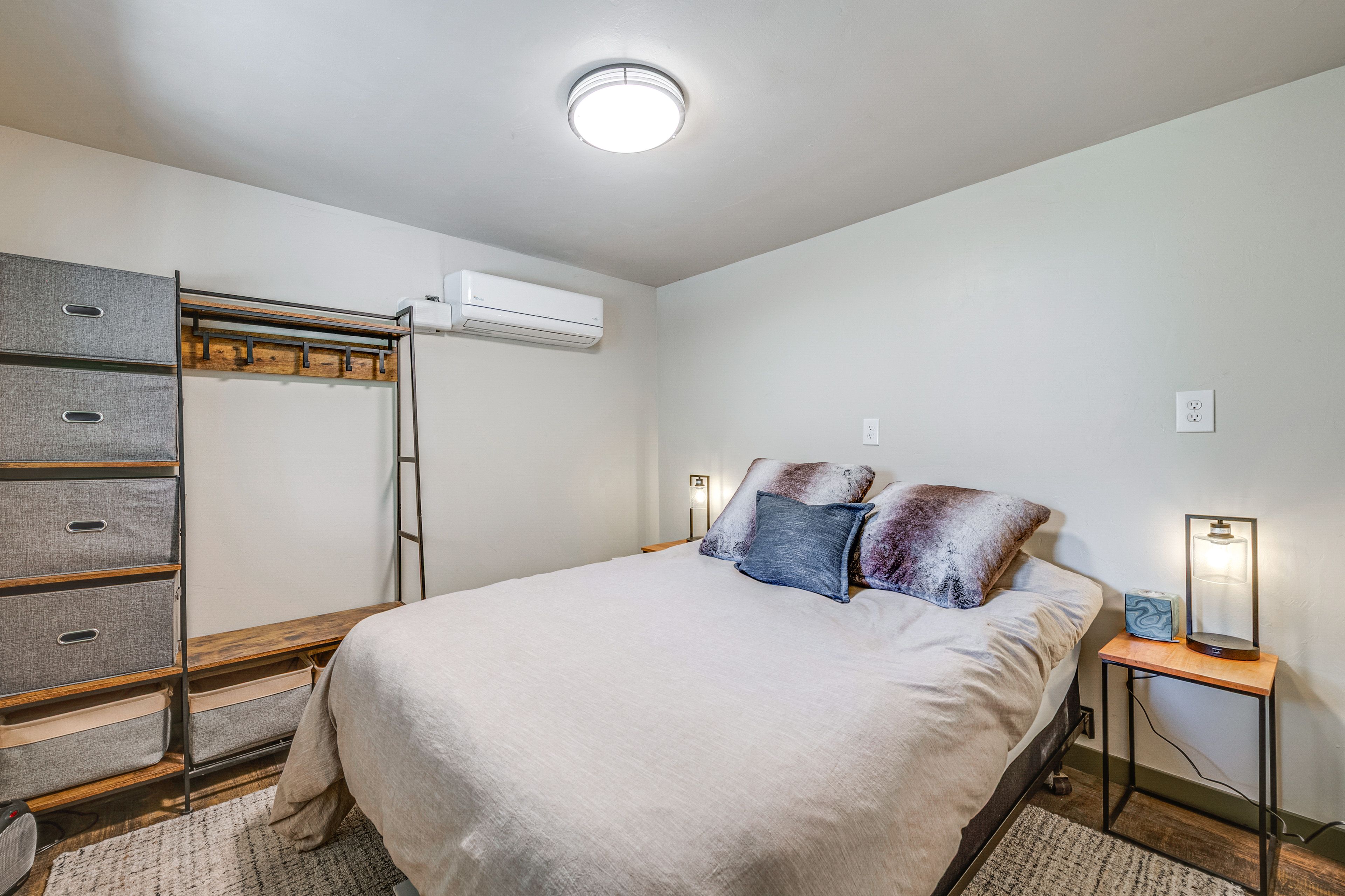 Bedroom 3 | Queen Bed | Lower Floor