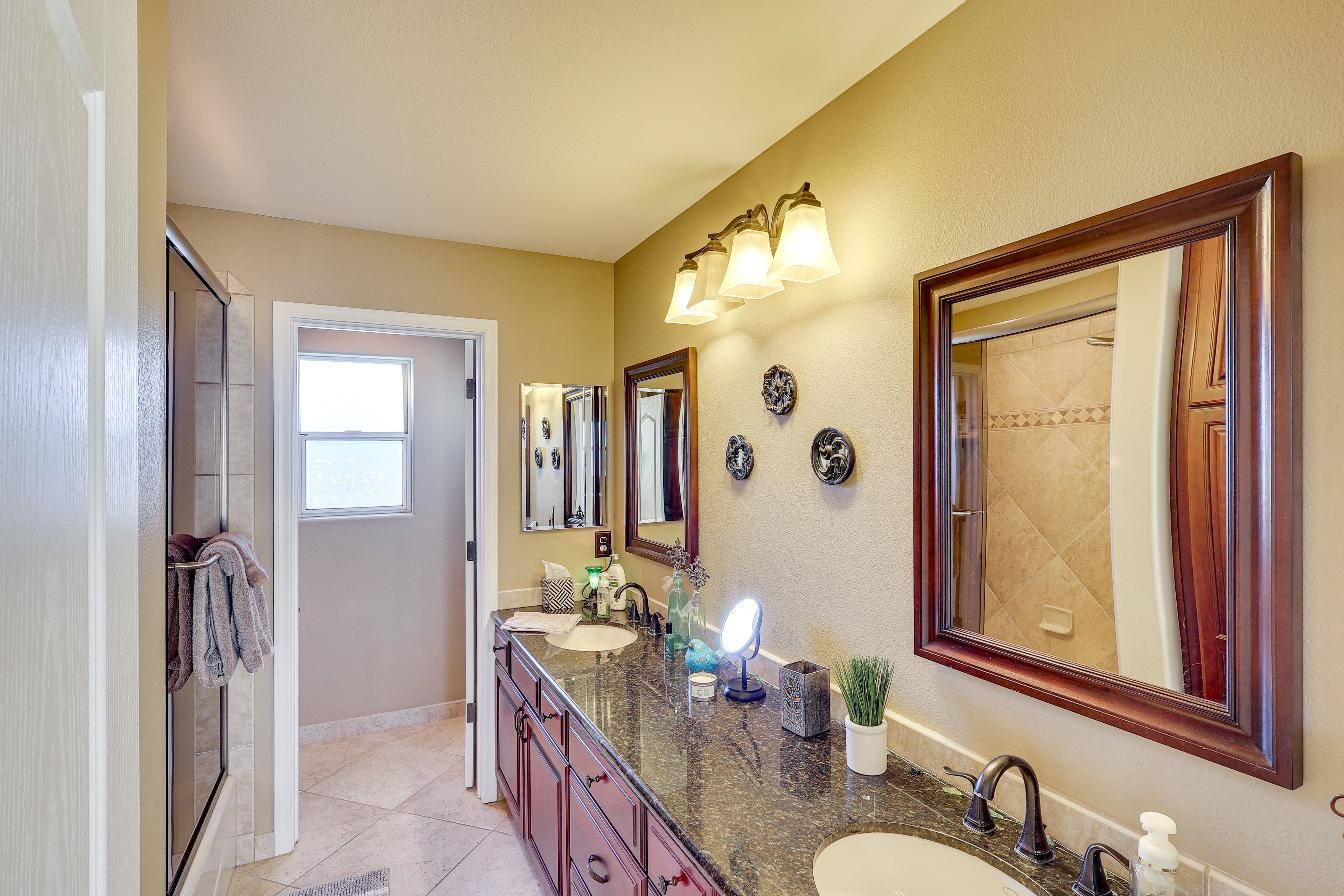 Bathroom | Shower | Main Level