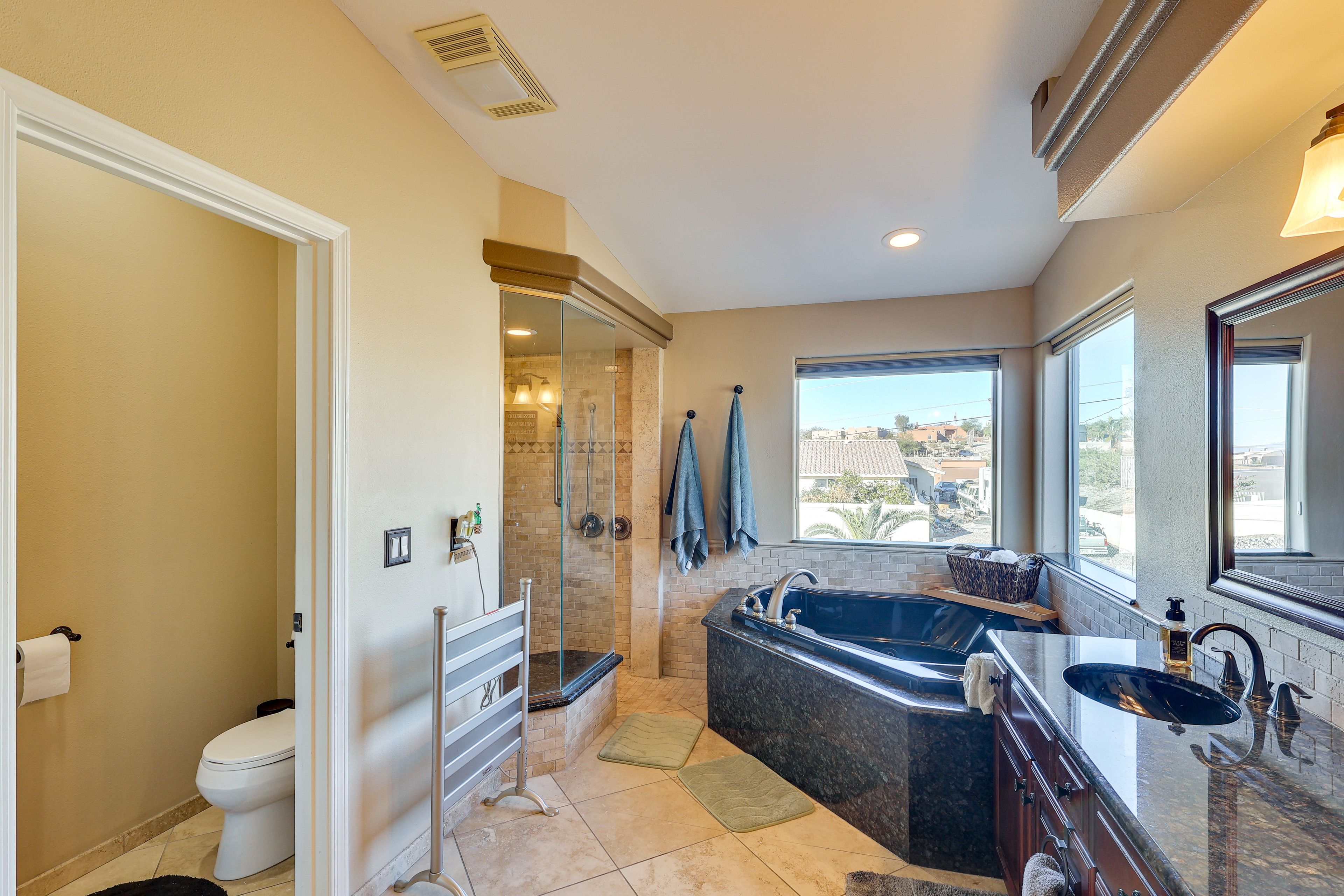 En-Suite Bathroom | Jetted Tub | Shower | Main Level