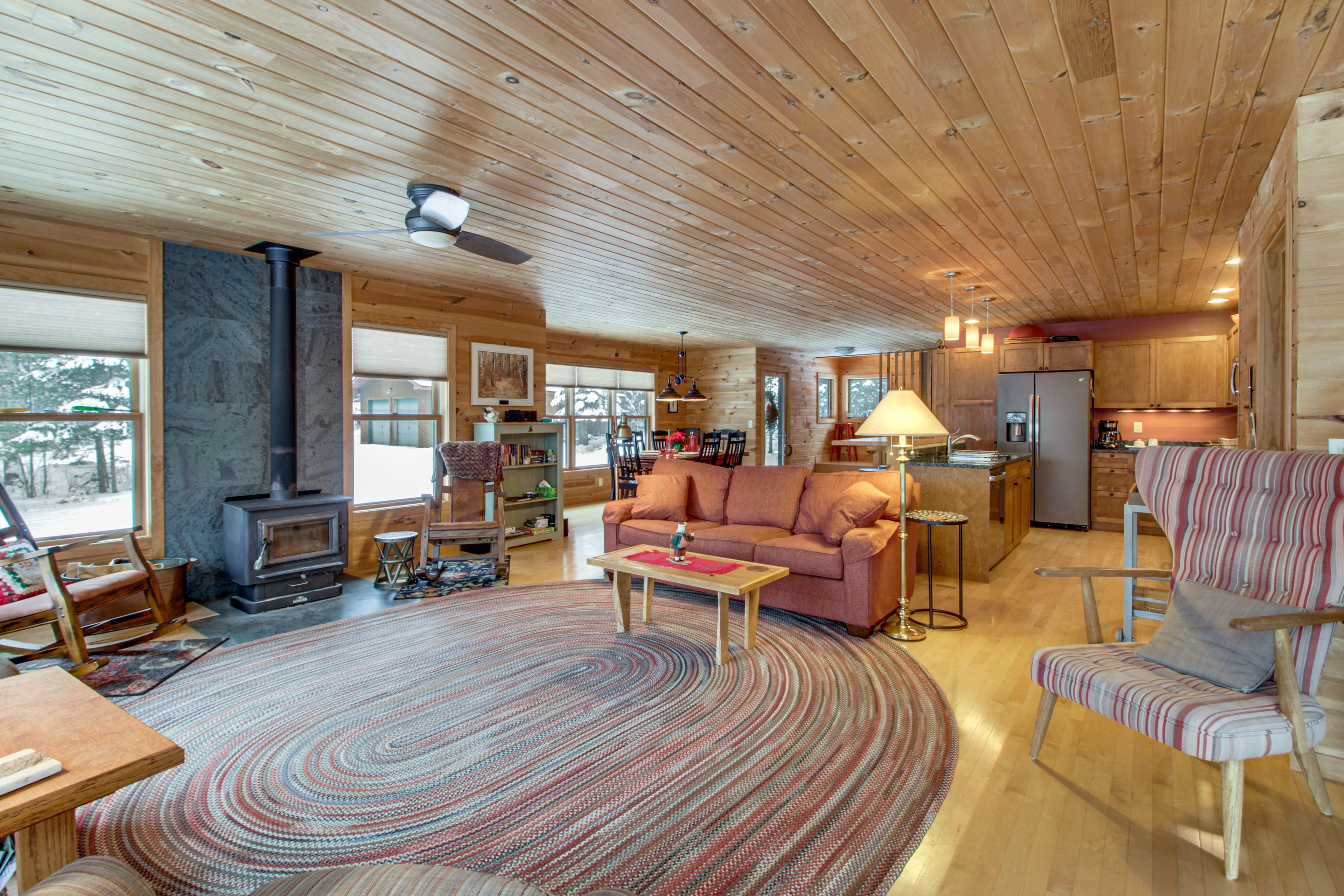 Gilbert Vacation Rental | 3BR | 2.5BA | 1,500 Sq Ft | 4 Steps to Enter