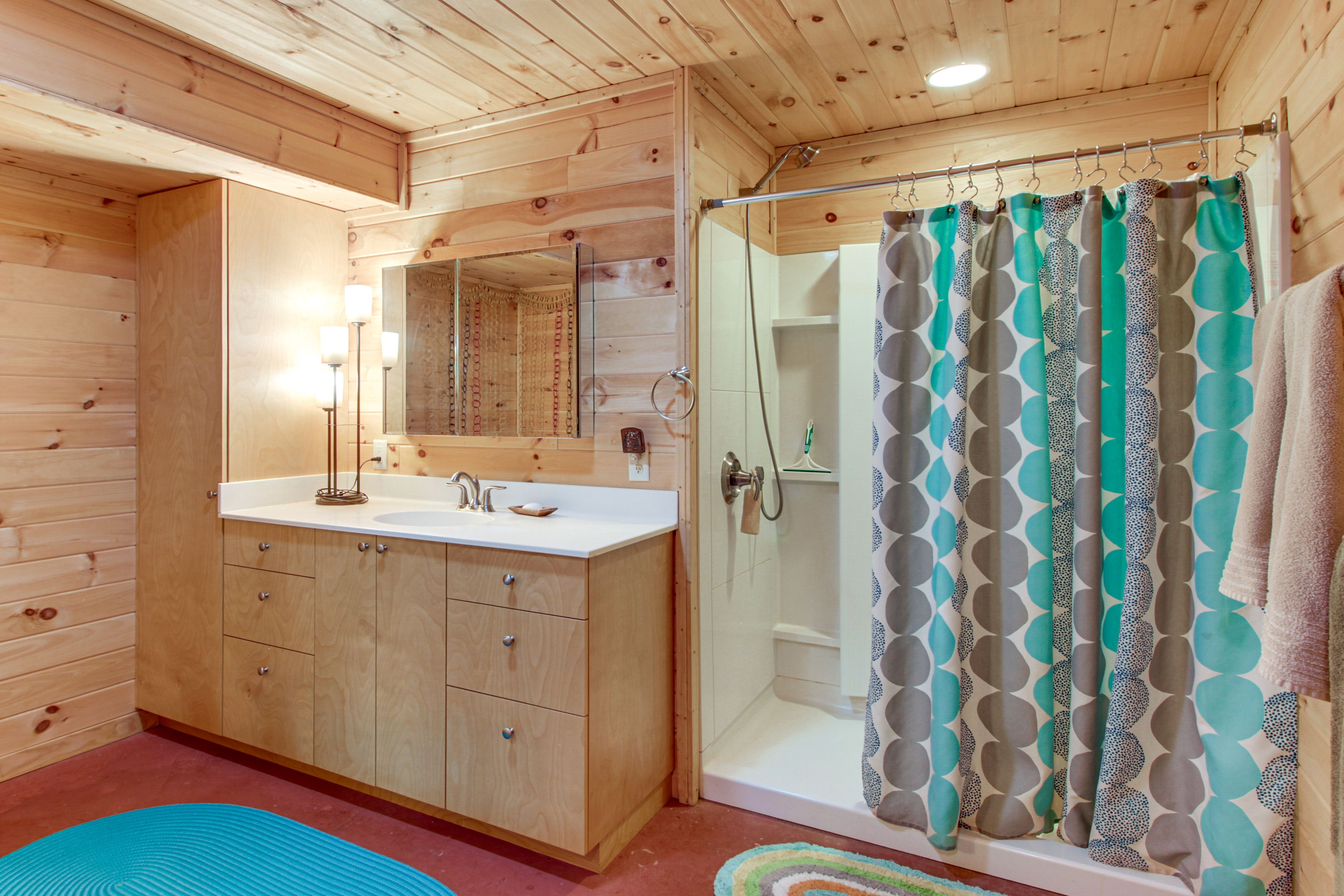 Full Bathroom | Basement