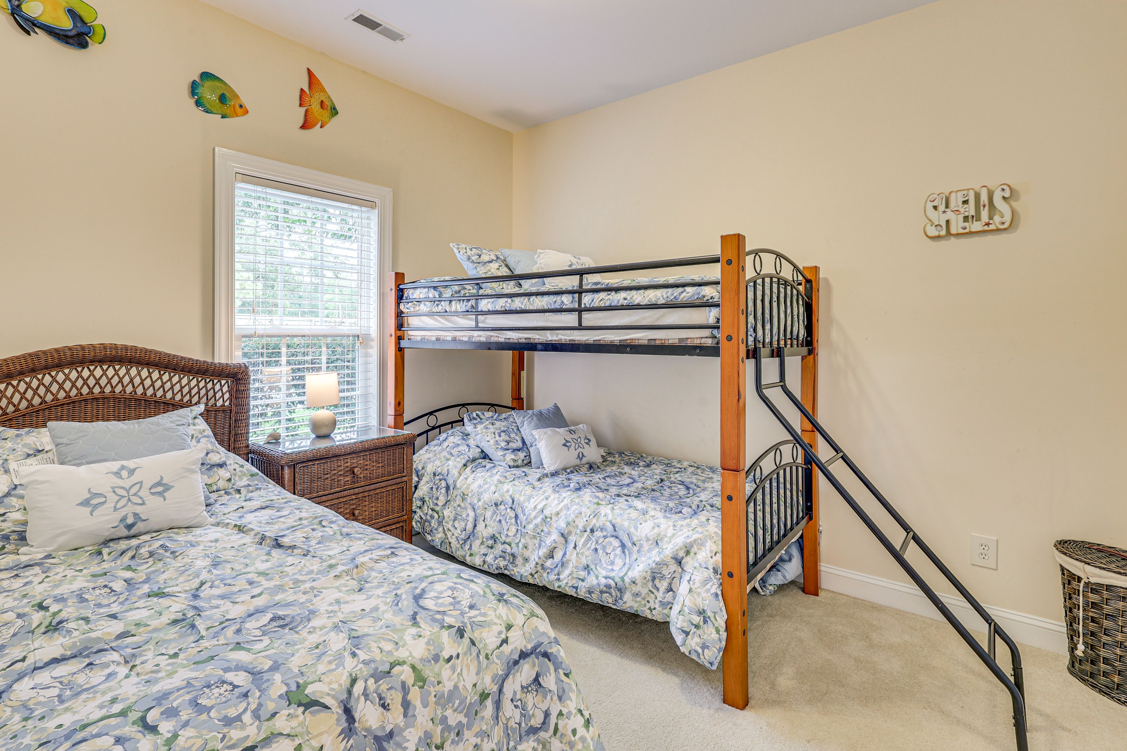 Bedroom 3 | Twin Bed | Twin Bunk Bed
