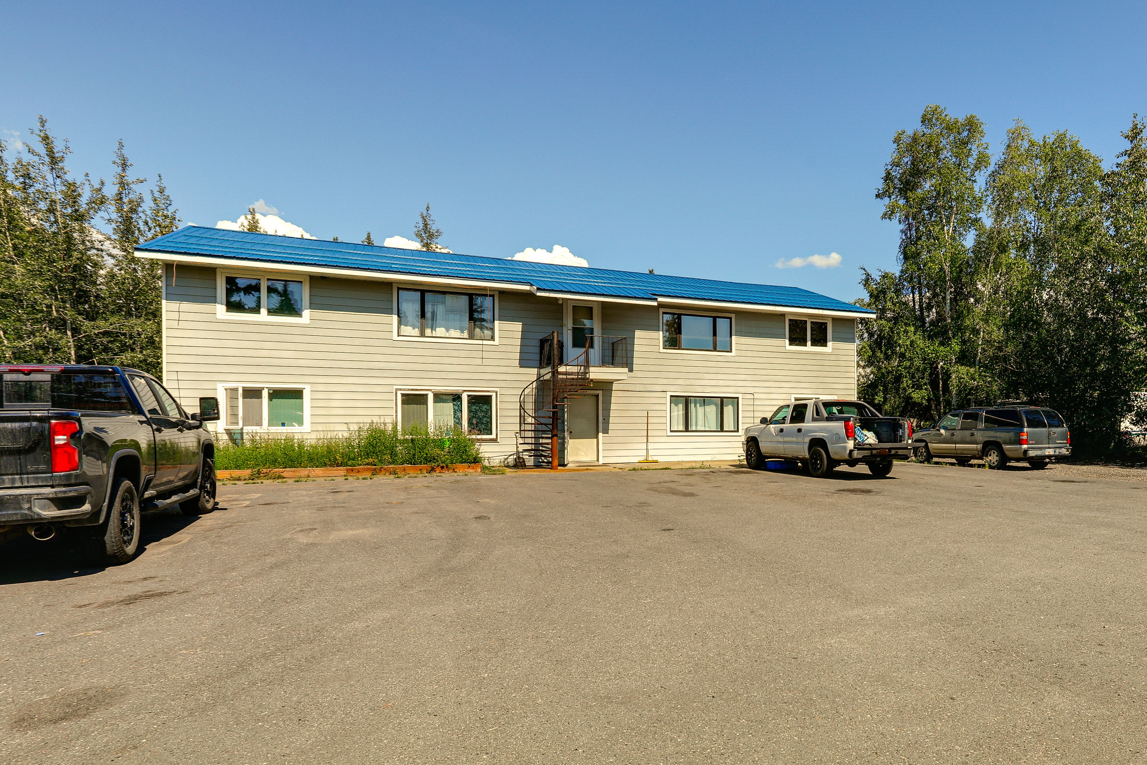 Exterior | Single-Story Unit on 2nd Floor