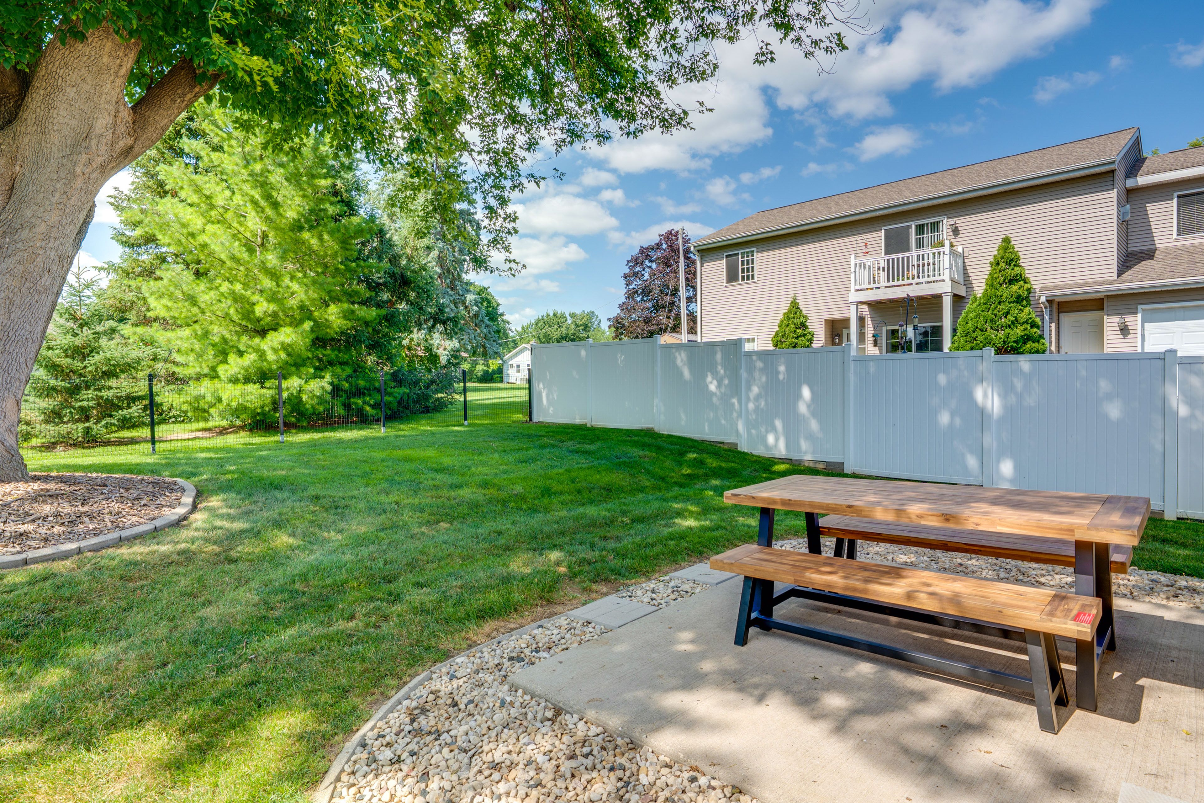 Patio w/ Picnic Table | Fenced Backyard
