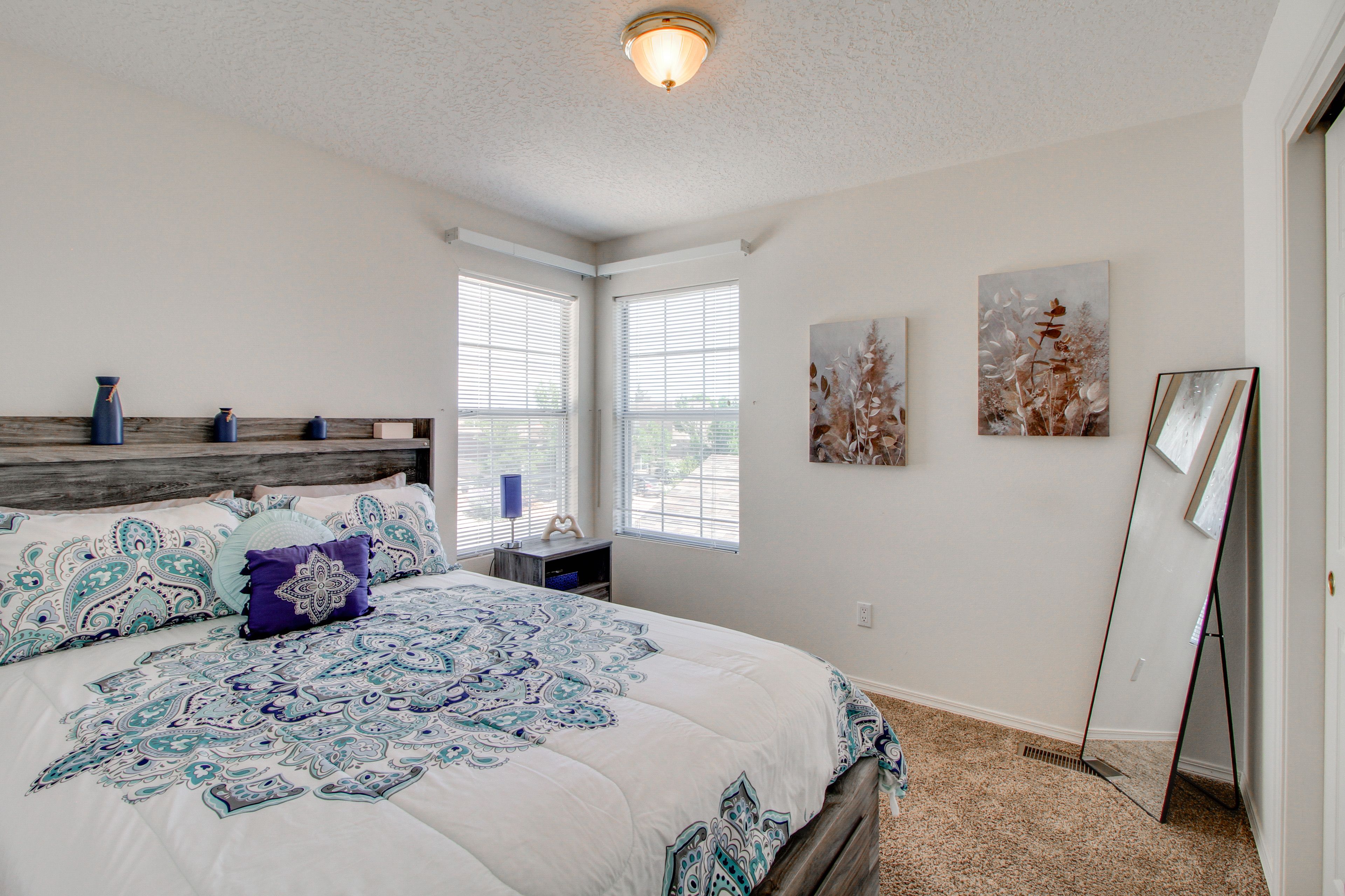 Bedroom 3 | Queen Bed | 2nd Floor