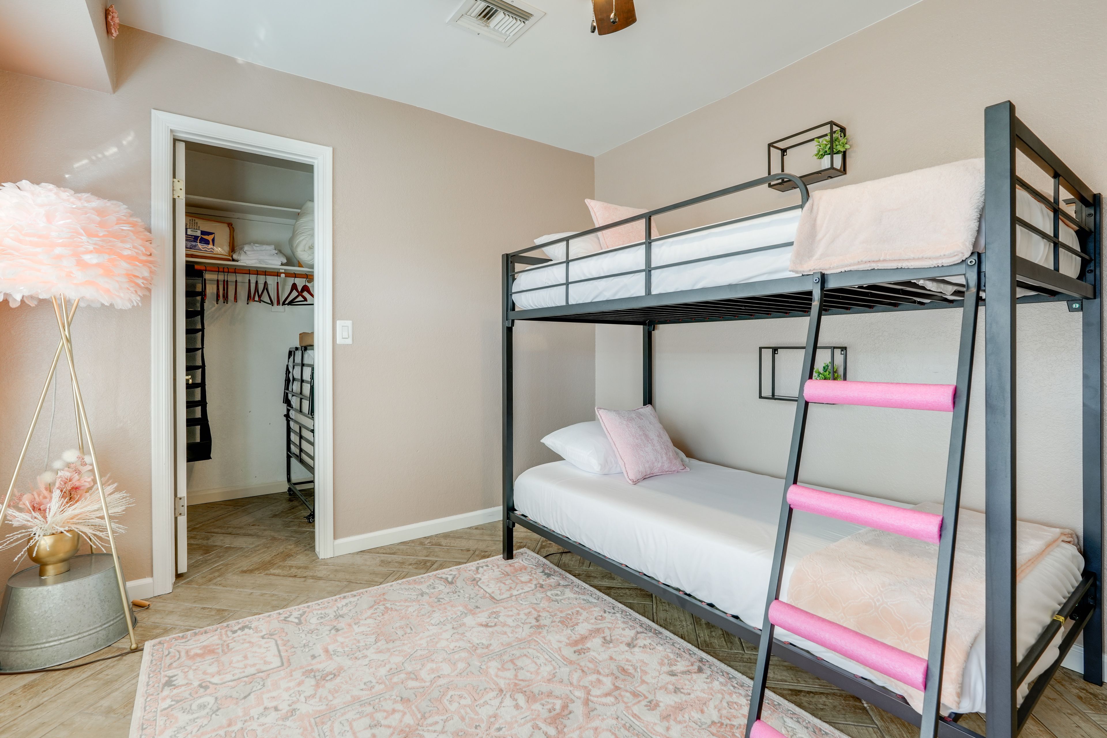 Bedroom 4 | Twin Bunk Bed
