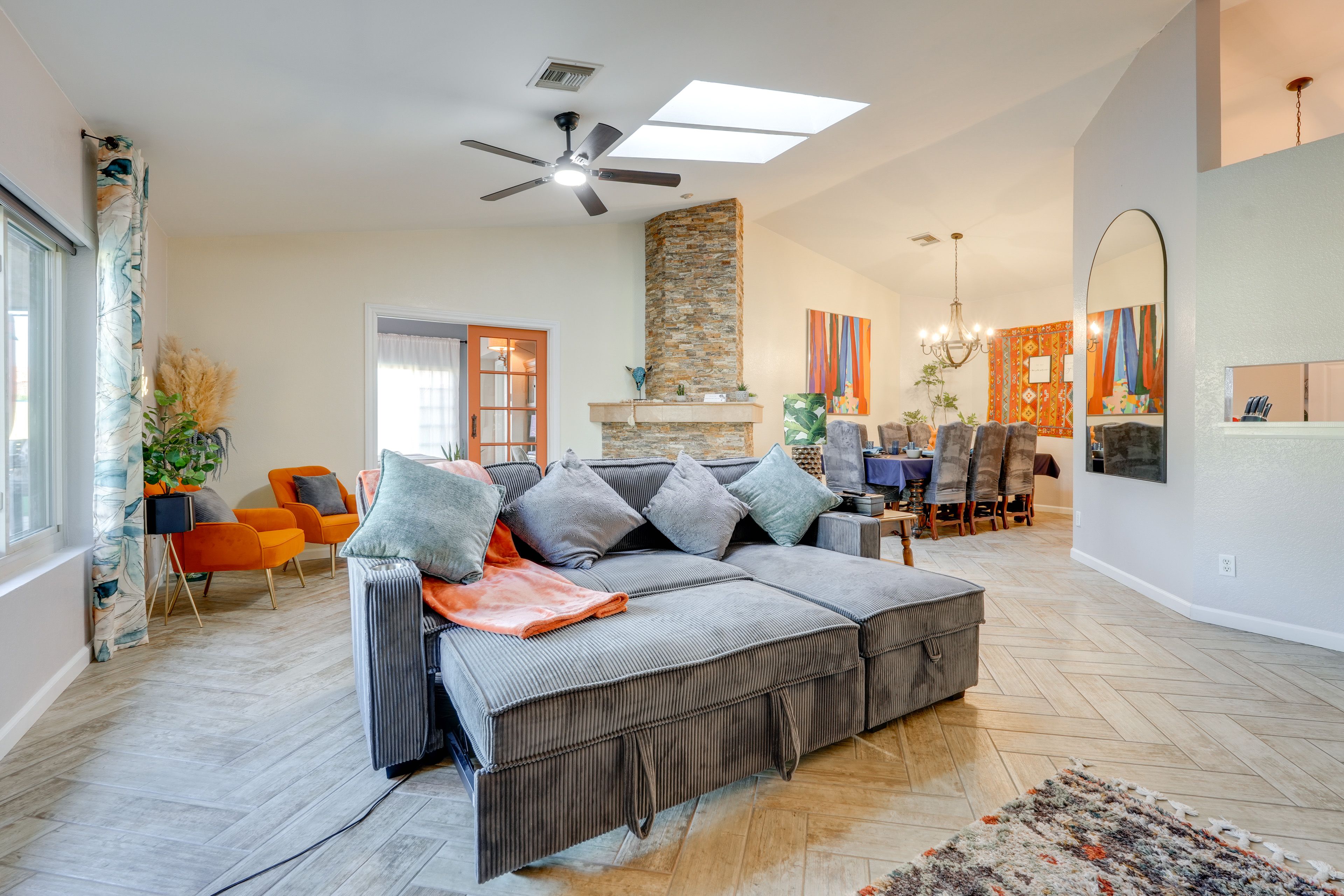 Living Room | Central A/C | Free WiFi | Sleeper Sofa