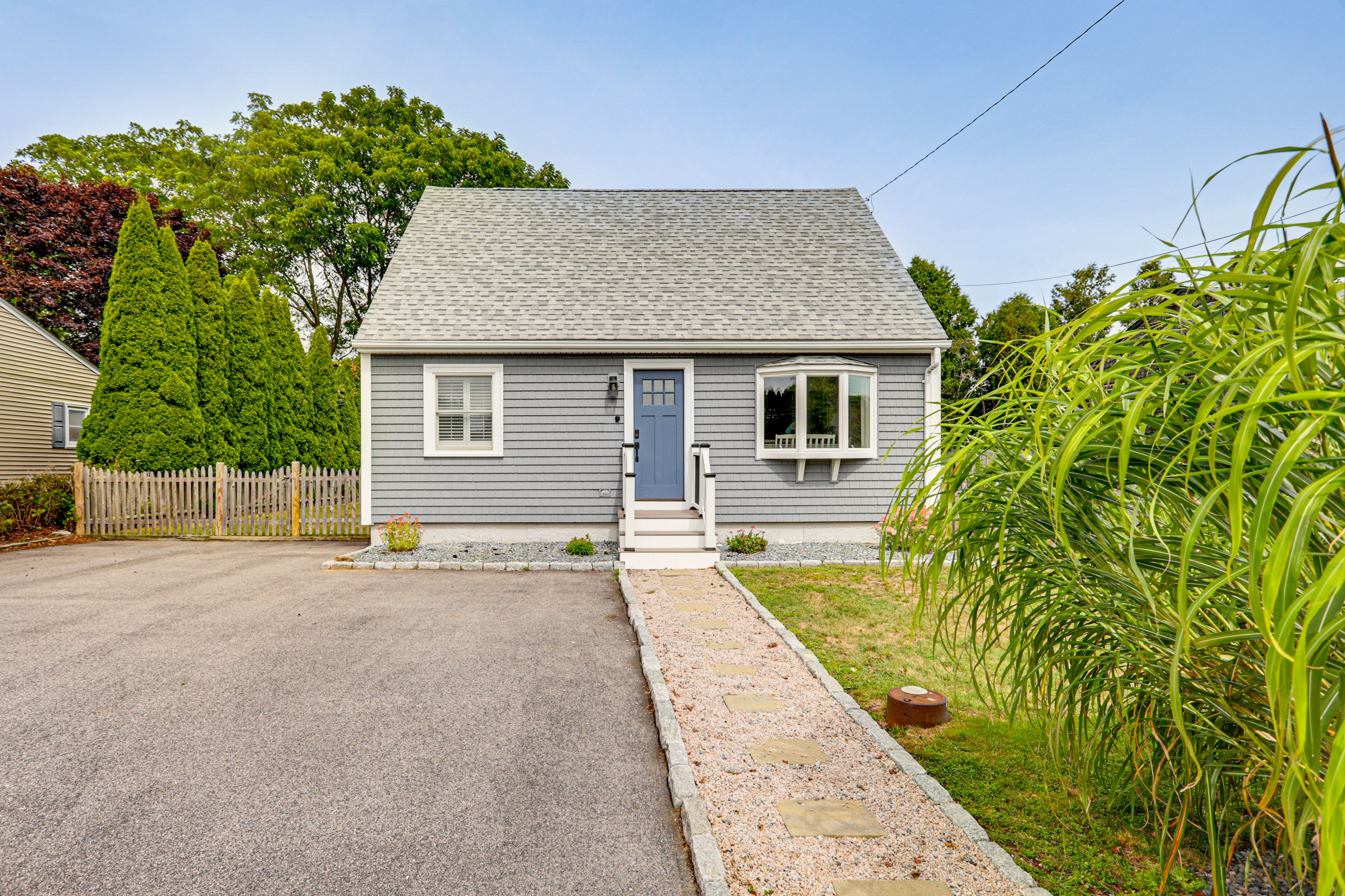 South Kingstown Vacation Rental | 4BR | 2BA | 1,160 Sq Ft | 5 Steps to Enter