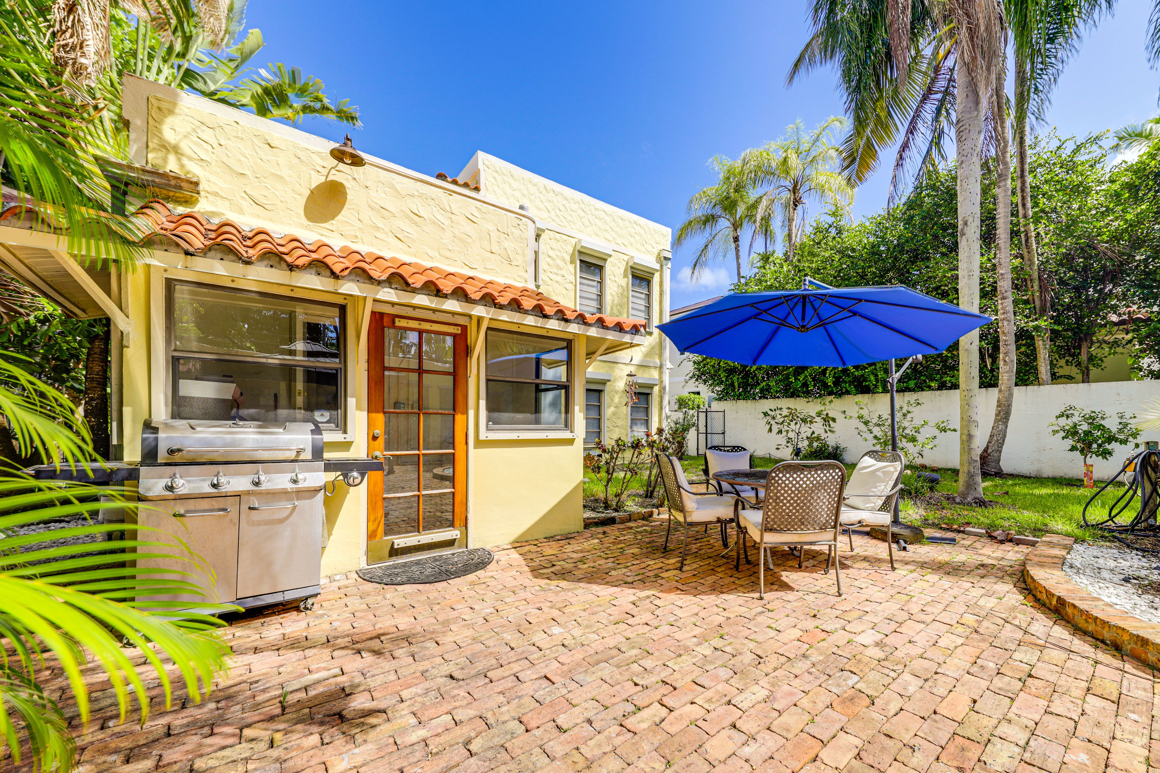 Courtyard | Gas Grill
