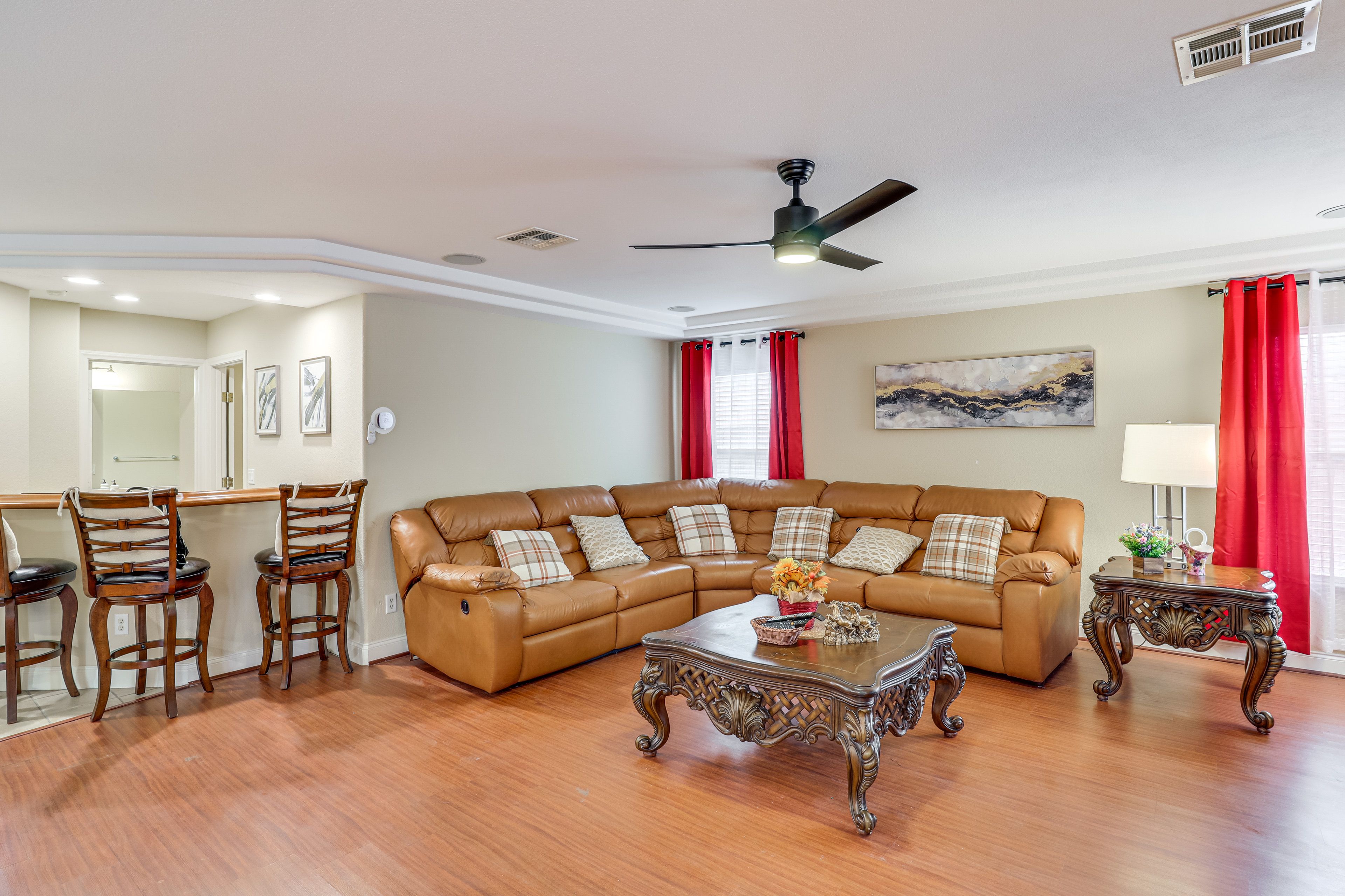 Living Room | Smart TV | Speaker System | 1st Floor