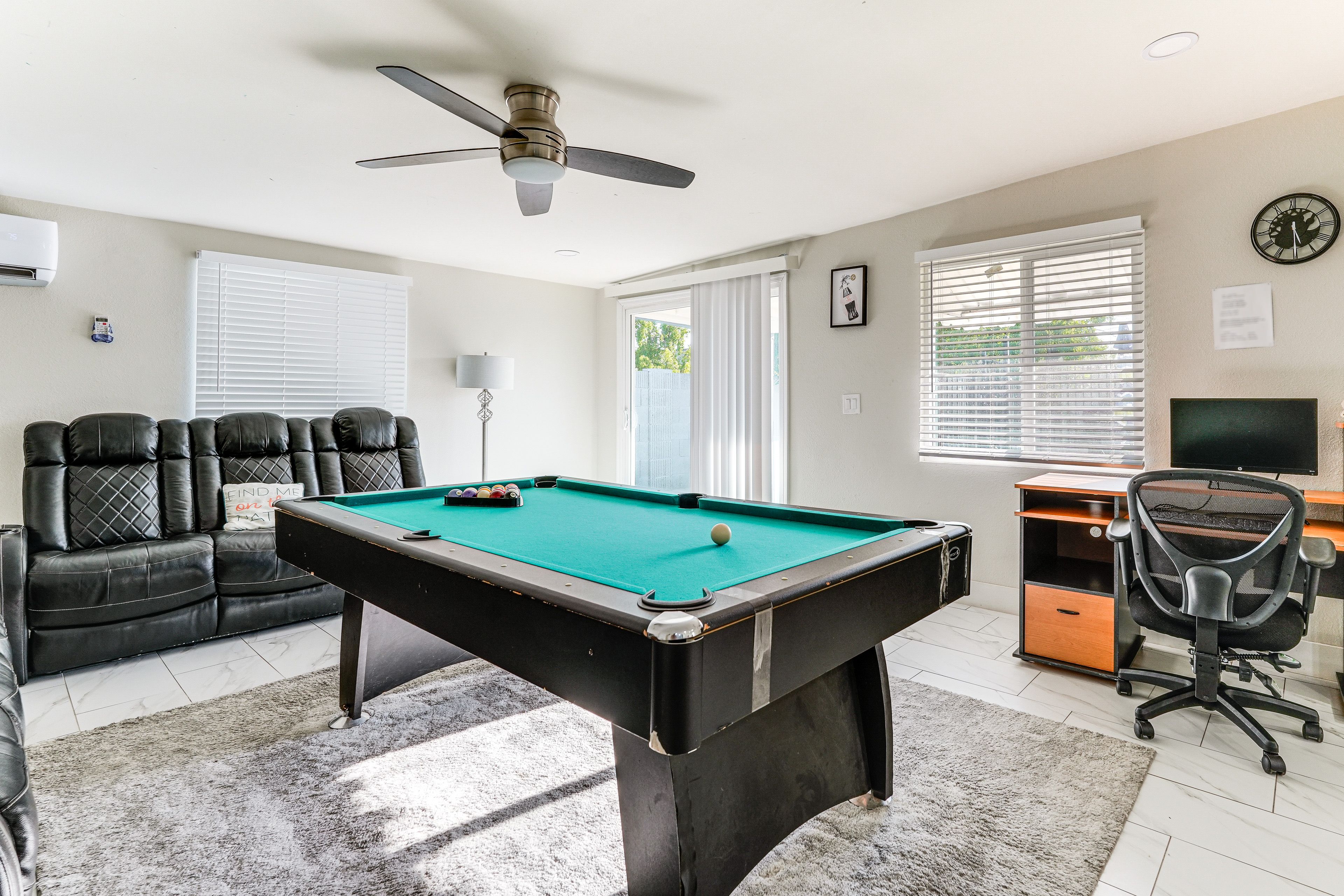 Game Area | Desk | Pool Table