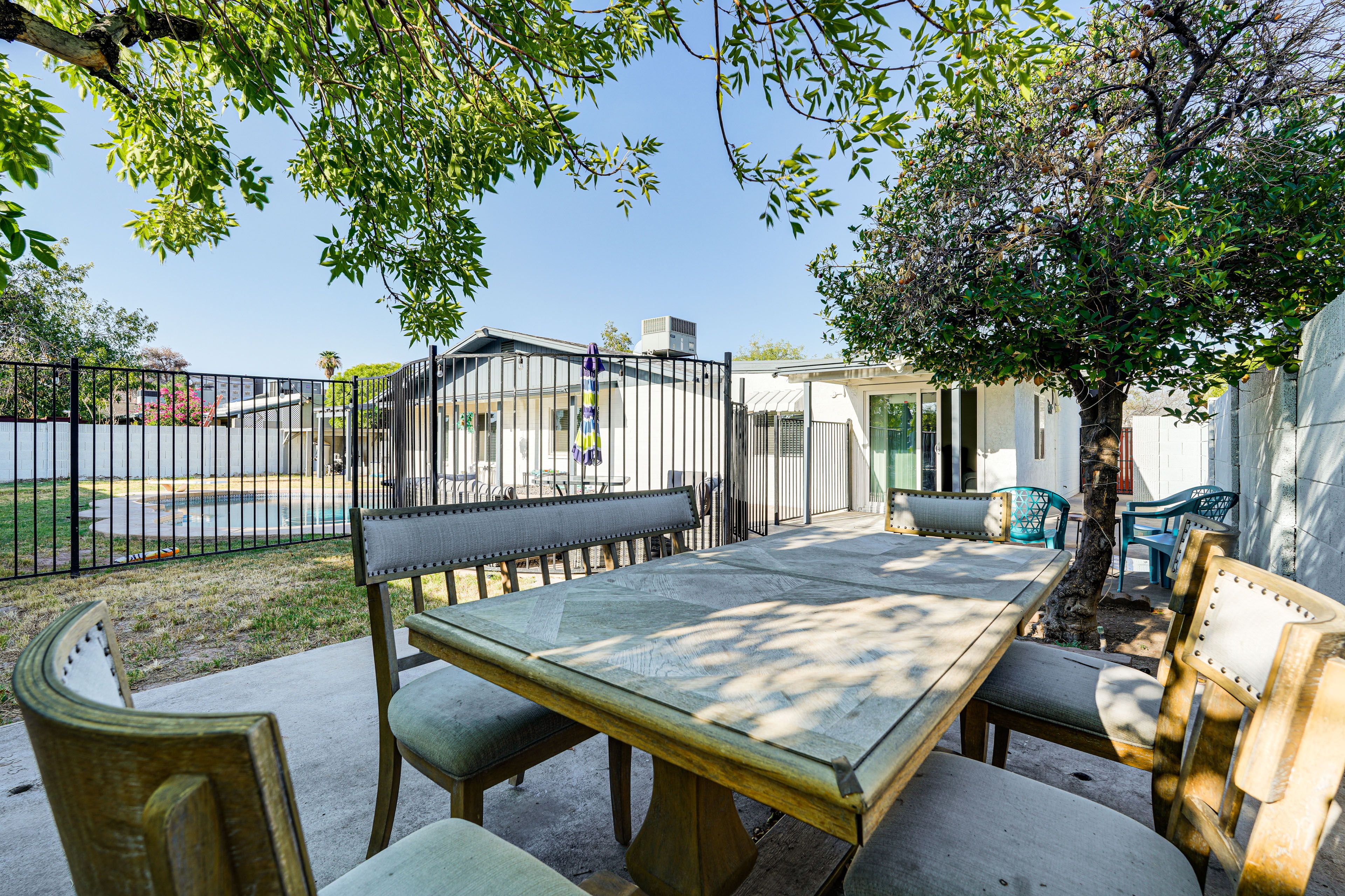 Outdoor Dining Area | Patio | Gas Grill