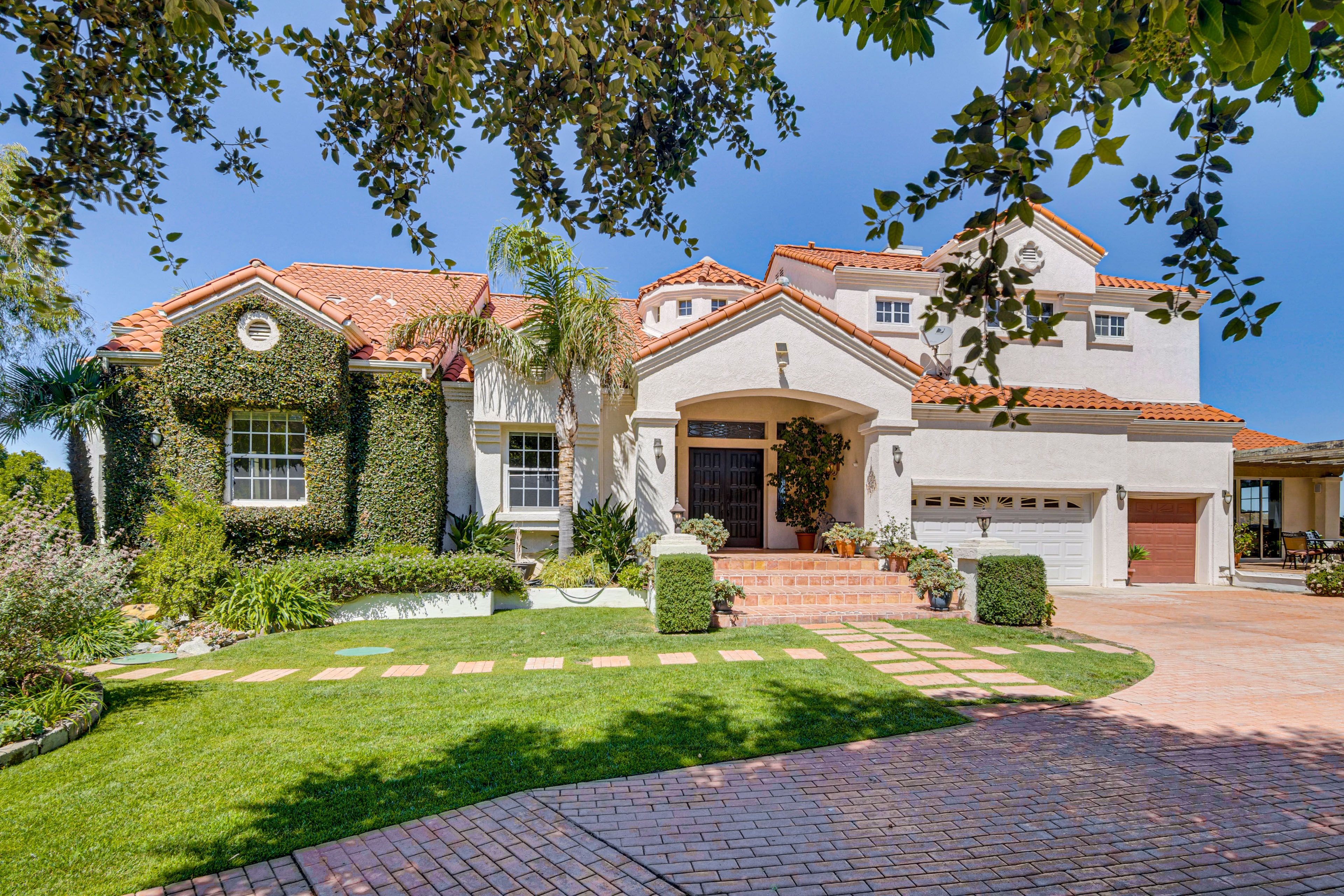 Topanga Vacation Rental | 5BR | 5.5BA | Steps Required | 5,154 Sq Ft