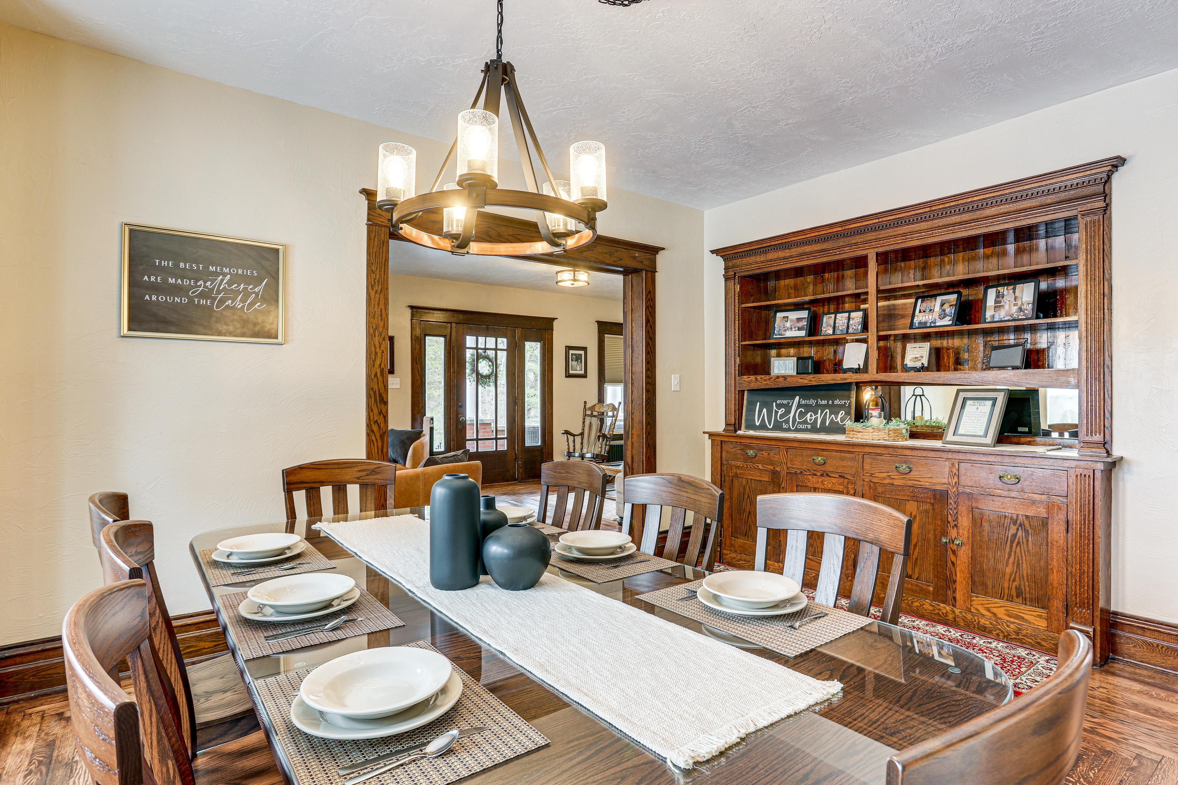Dining Room | Central Heating & A/C