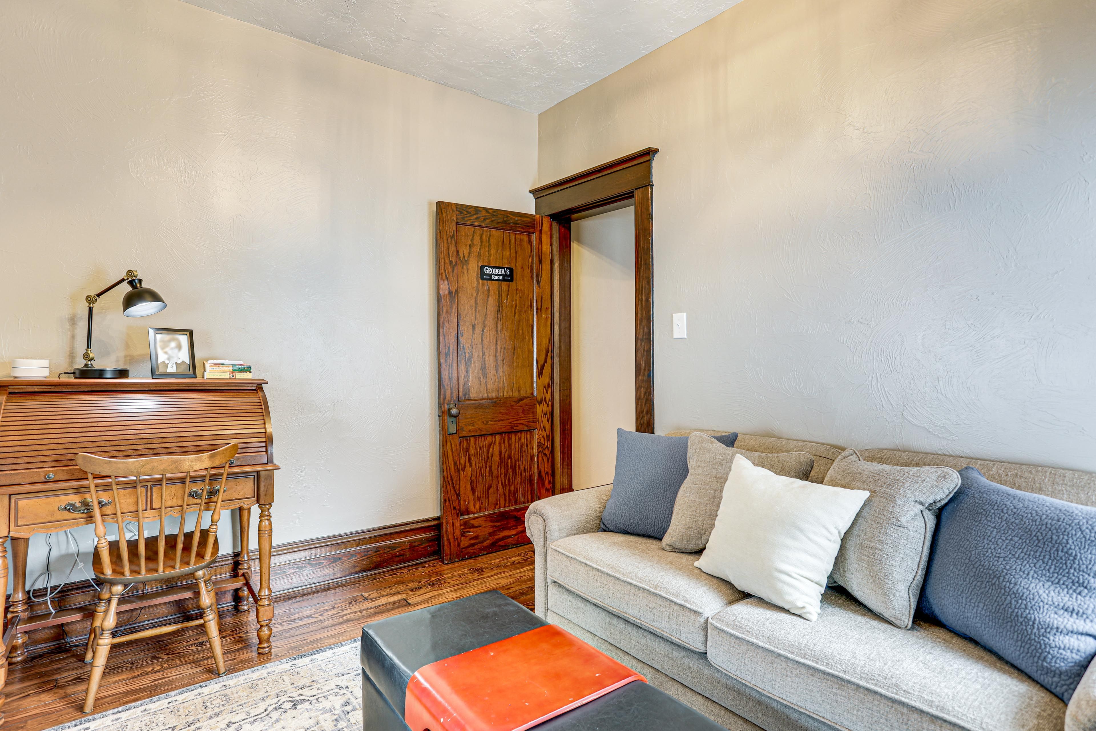 Bedroom 2 (Office) | Full Sleeper Sofa | Desk | 1st Floor