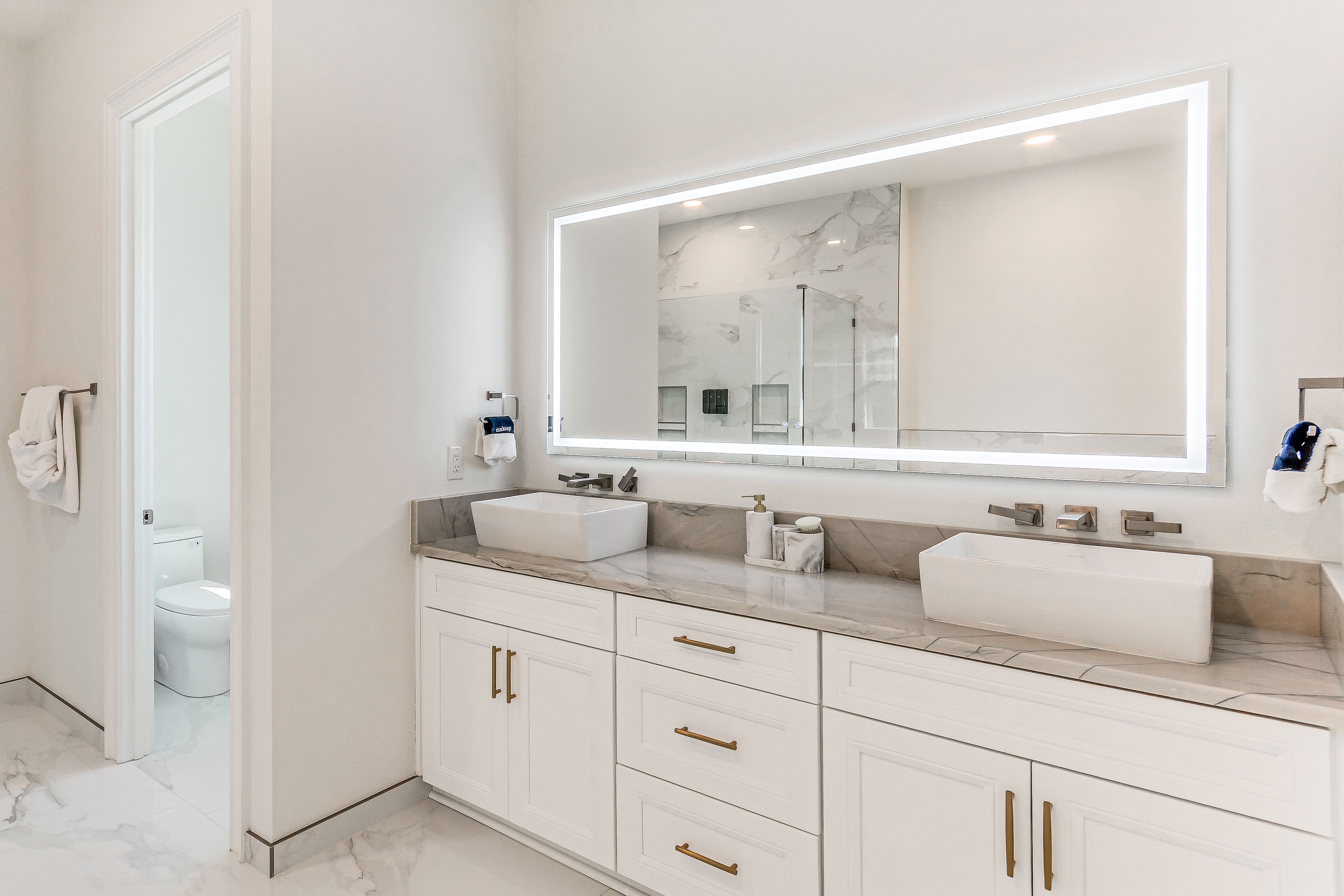 En-Suite Bathroom | 2nd Floor | Towels Provided