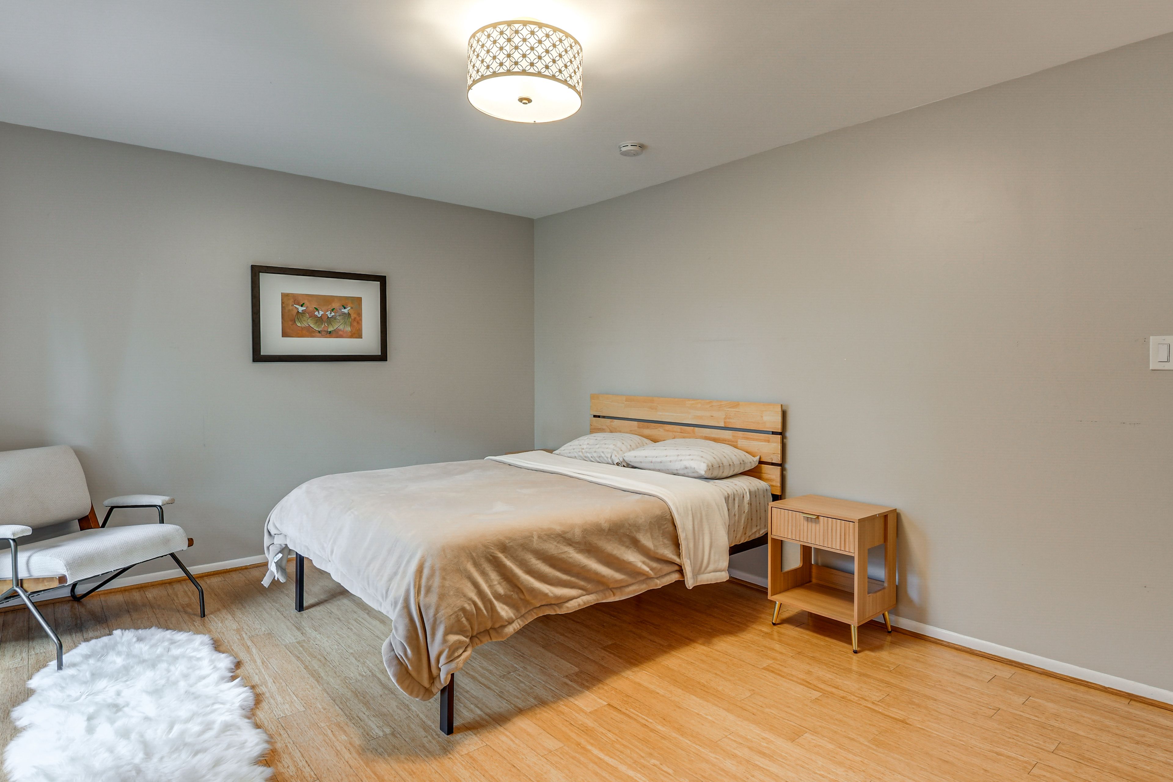 Bedroom 1 | Queen Bed | Linens Provided | Access to Balcony | 2nd Floor