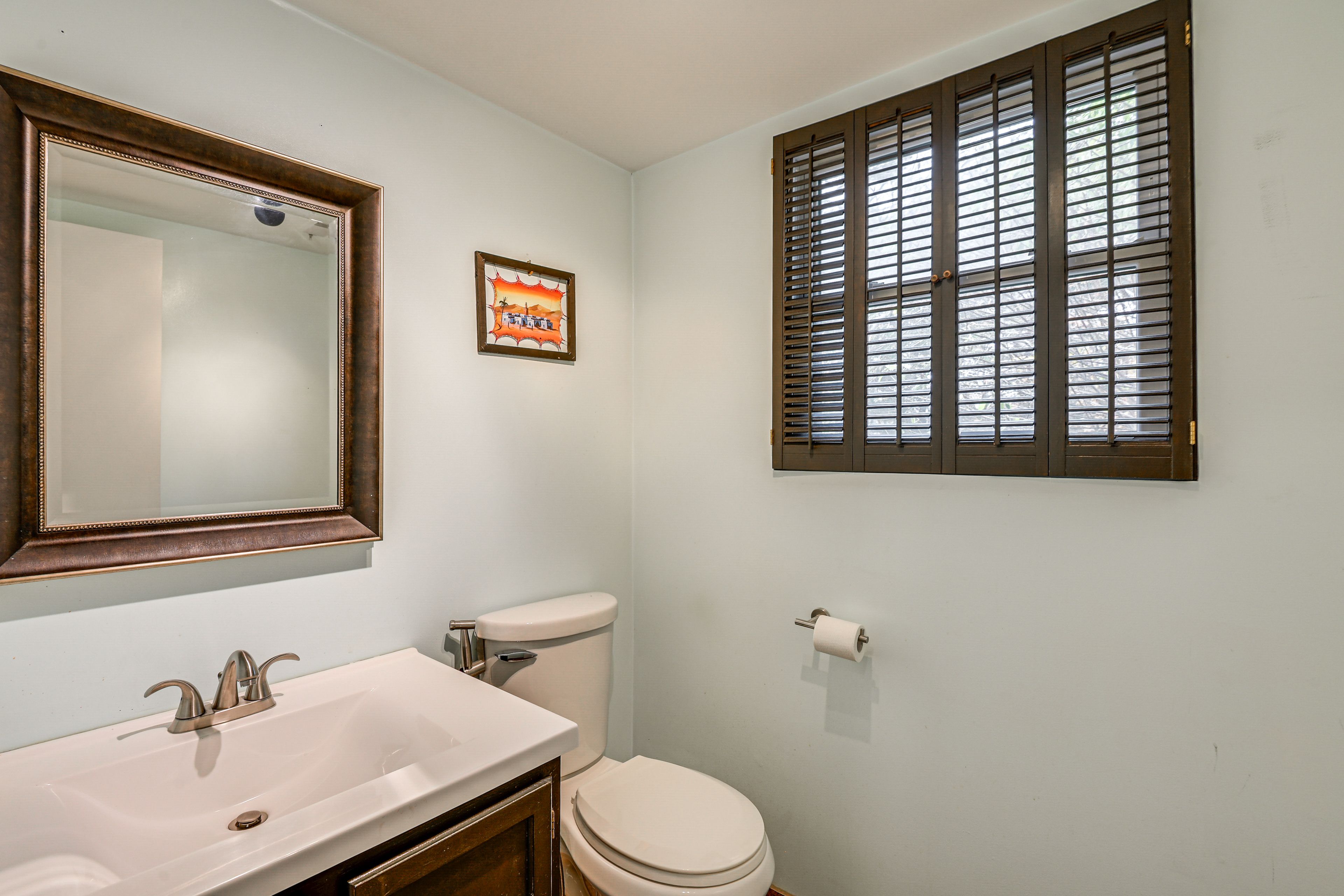 Half Bathroom | 1st Floor