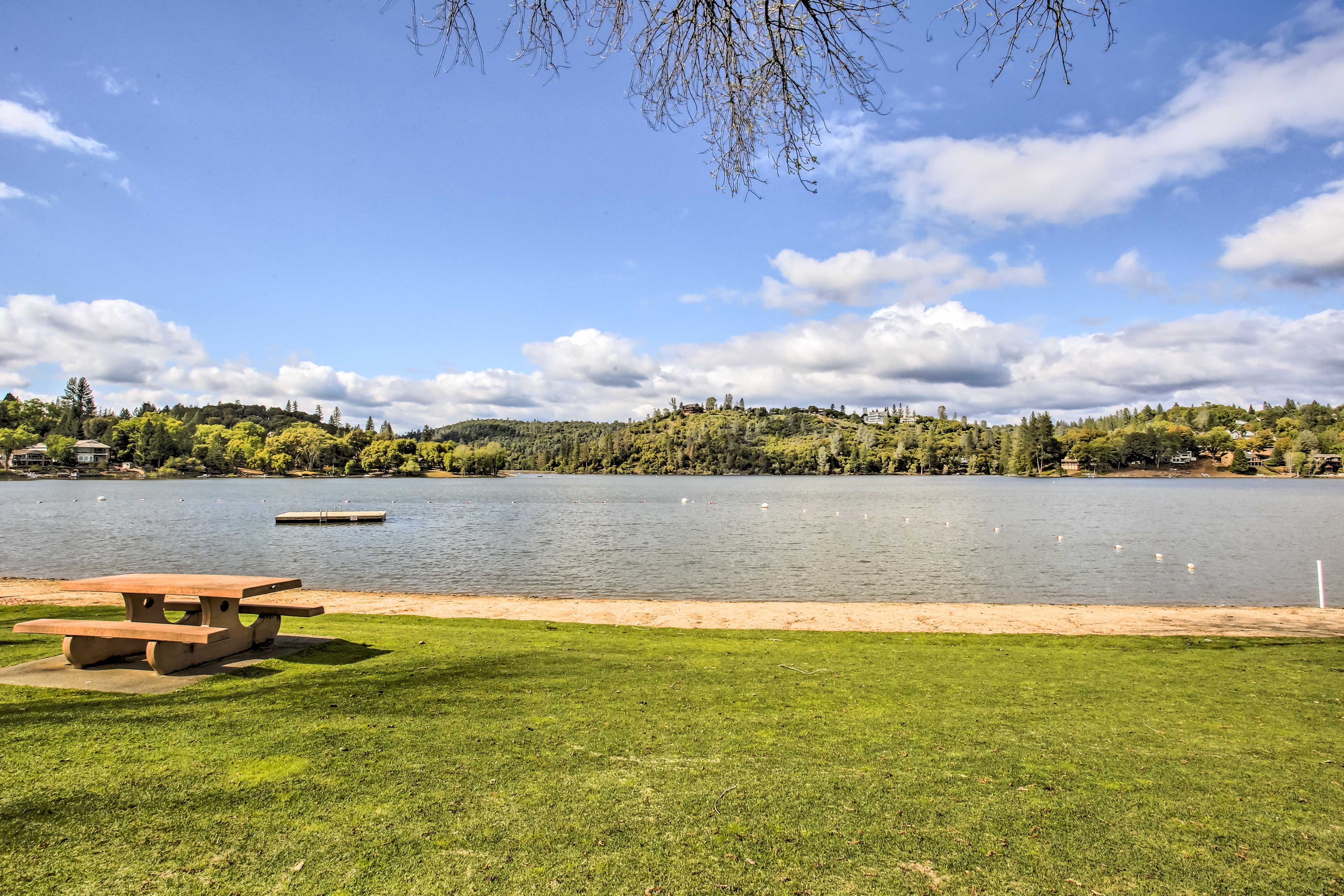 Pine Mountain Lake | Community Amenities | Lake Access