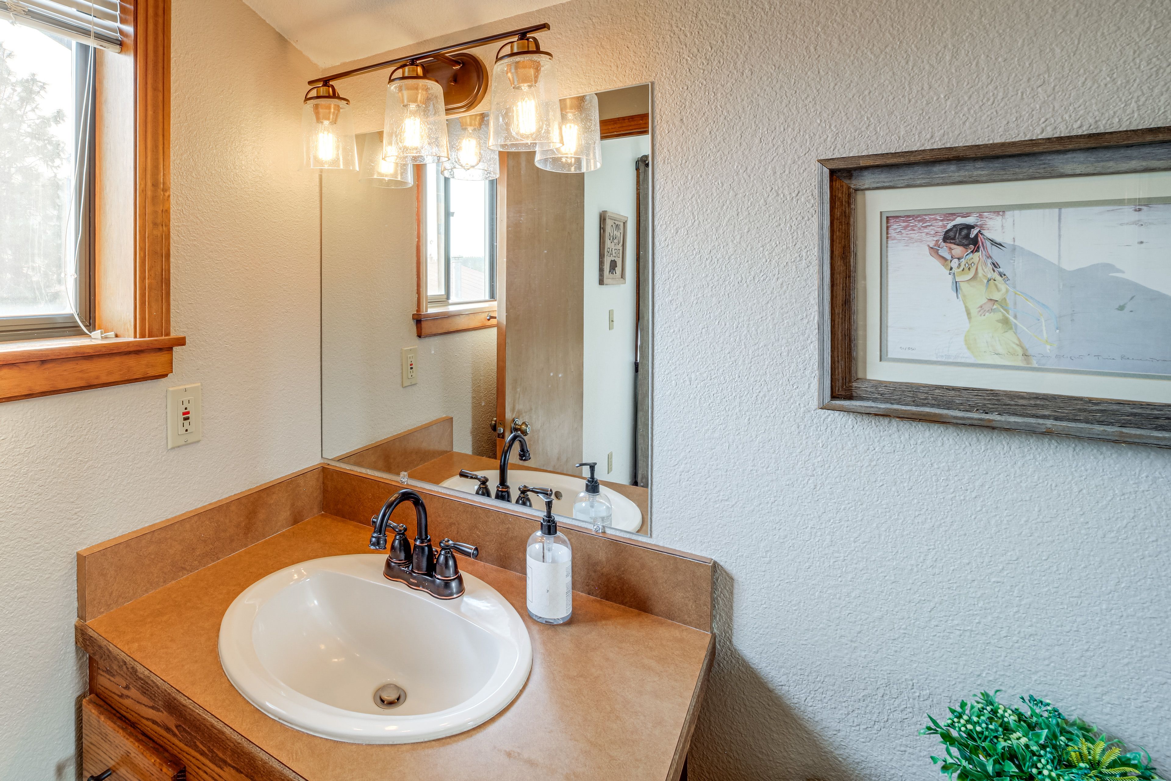 Full Bathroom | Loft