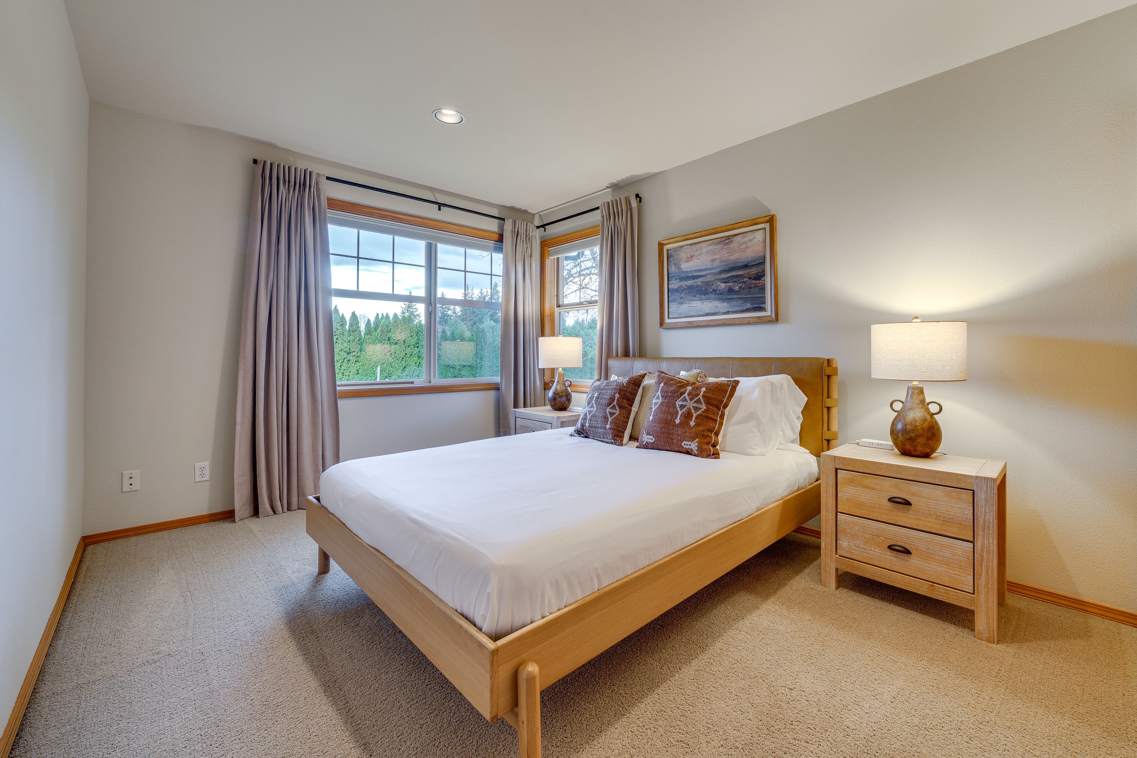 Bedroom 6 | Queen Bed | 2nd Floor