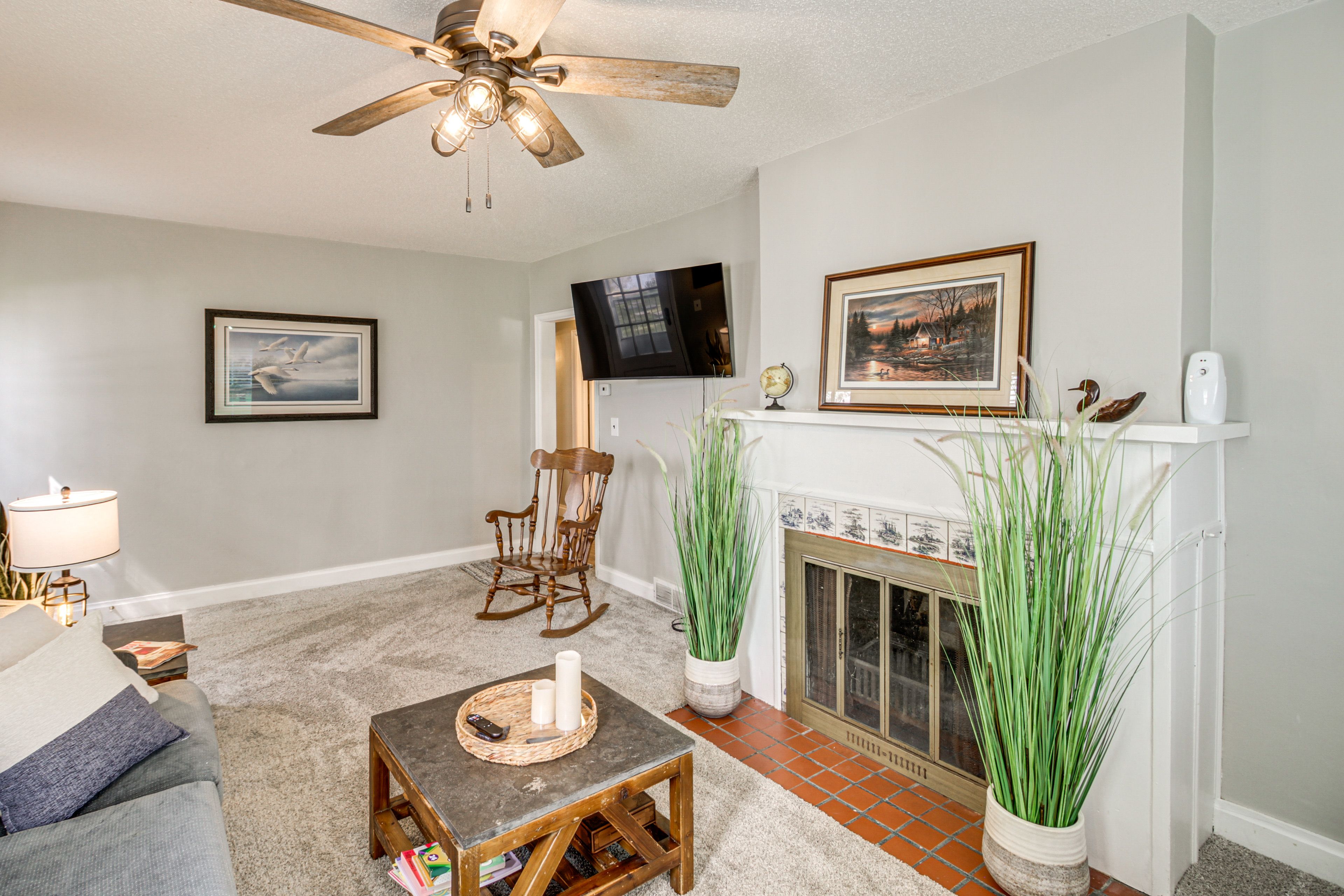 Living Room | Smart TV | 1st Floor