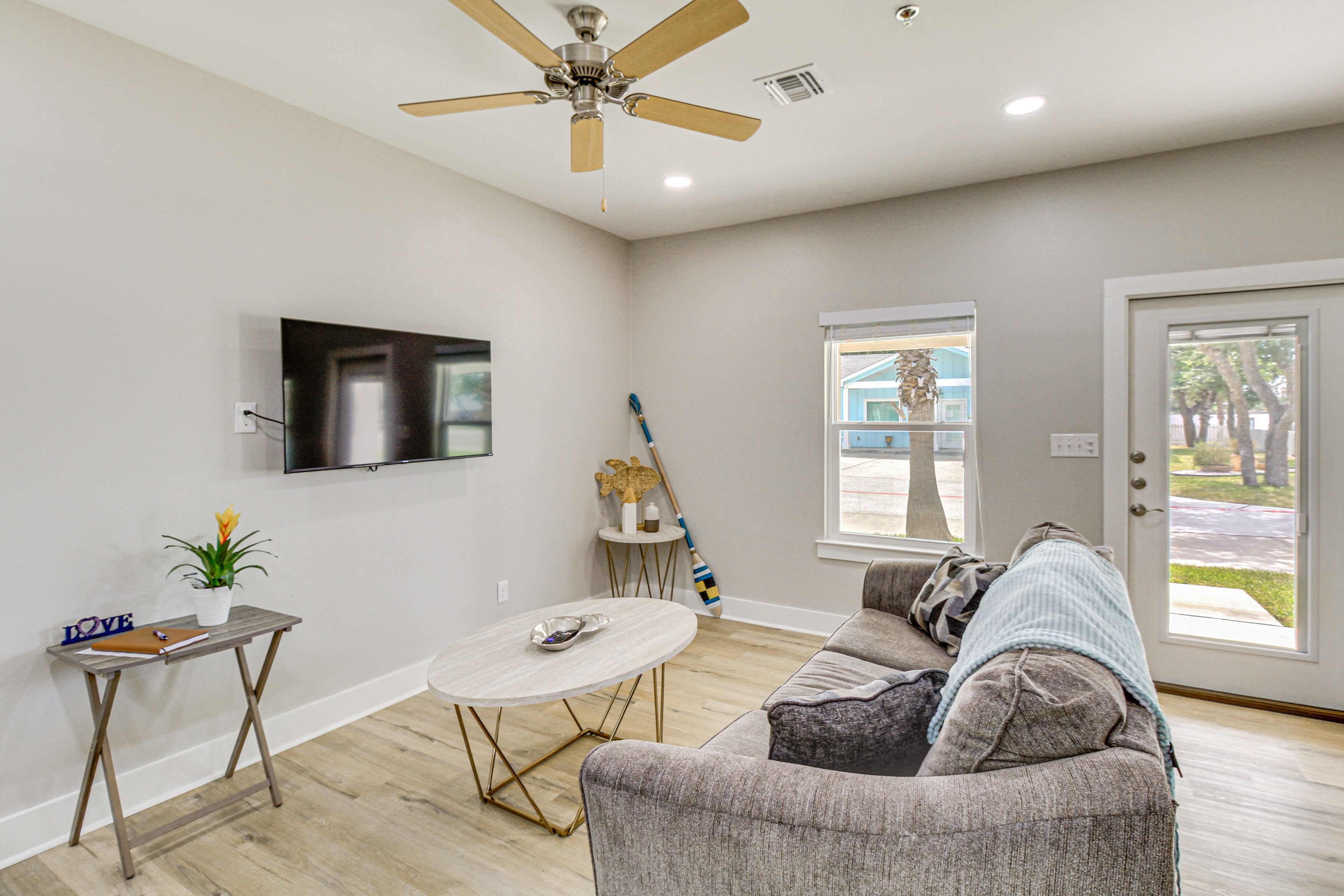 Studio | Open Floor Plan | Linens Provided