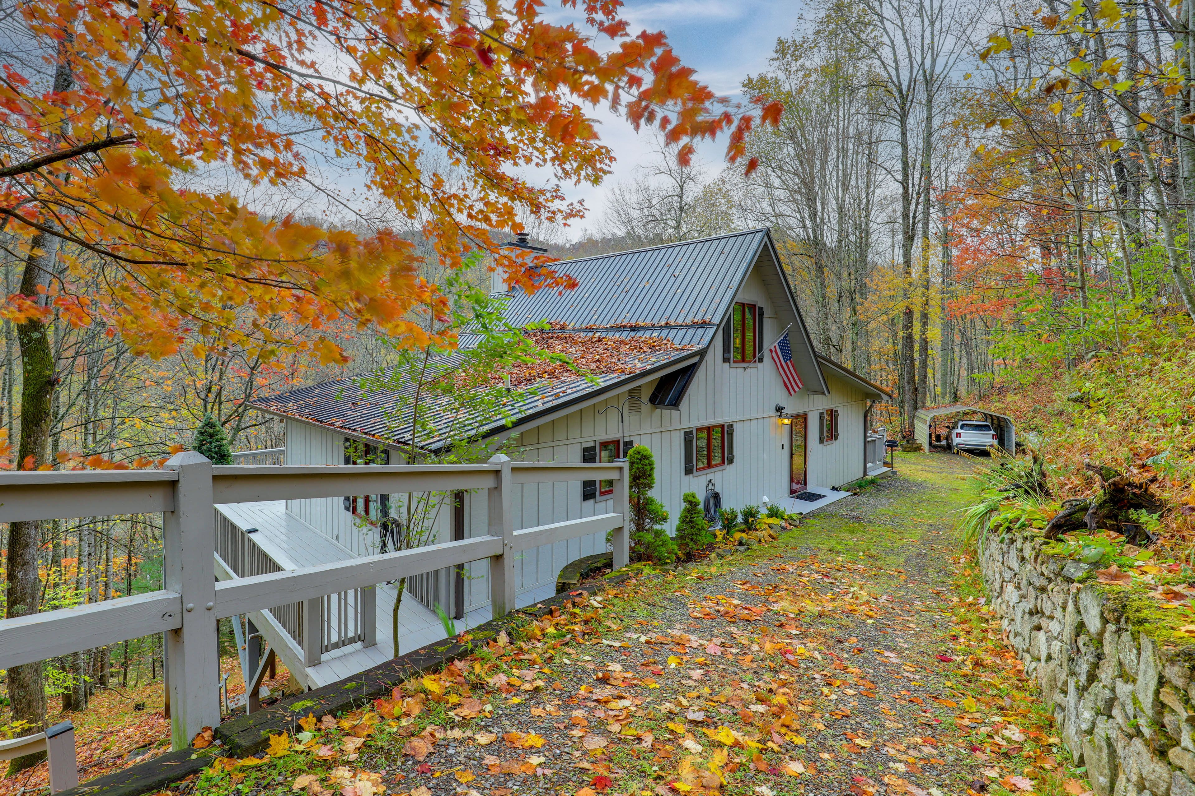 Parking | Driveway (3 Vehicles)