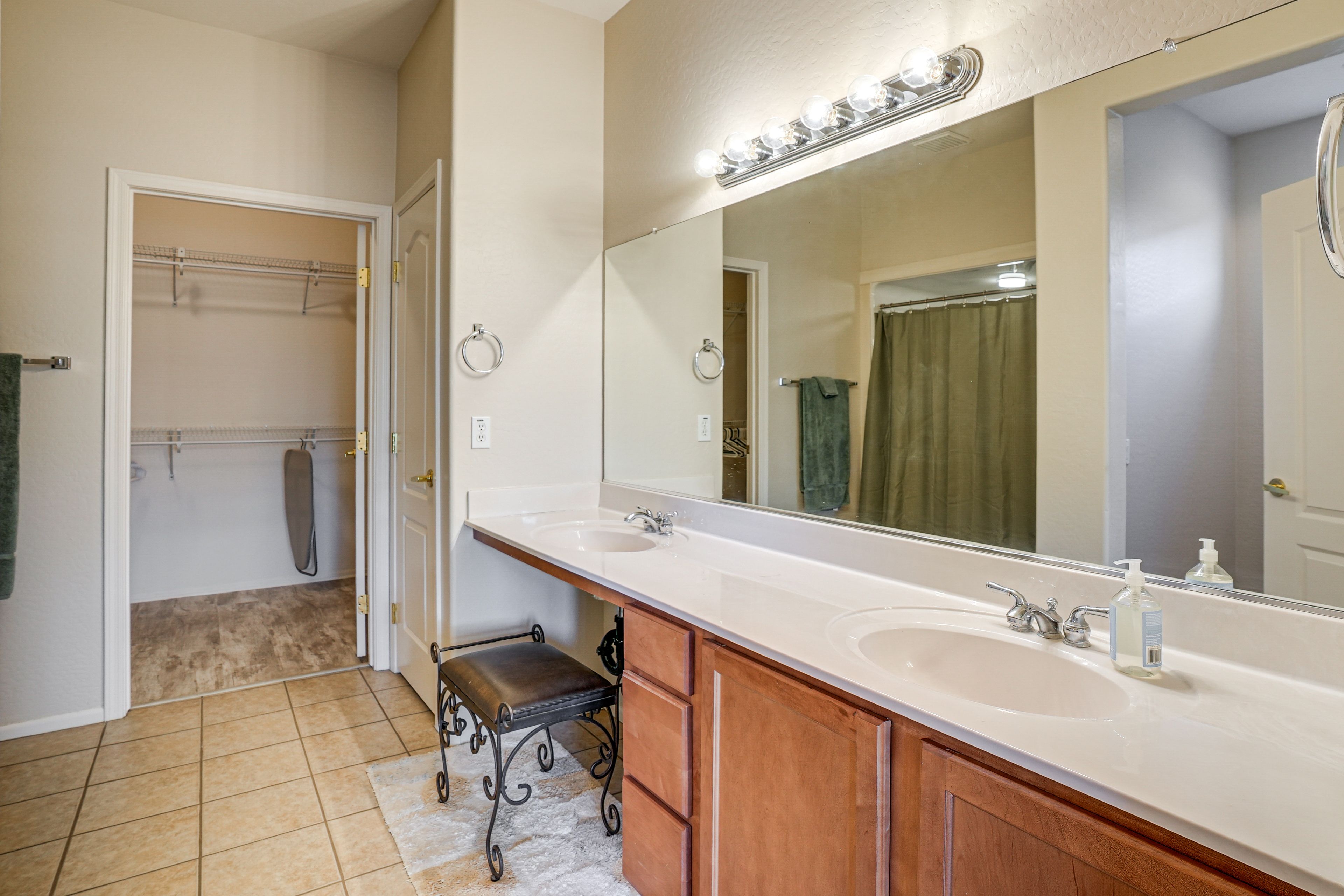 Full Bath | Walk-In Closet