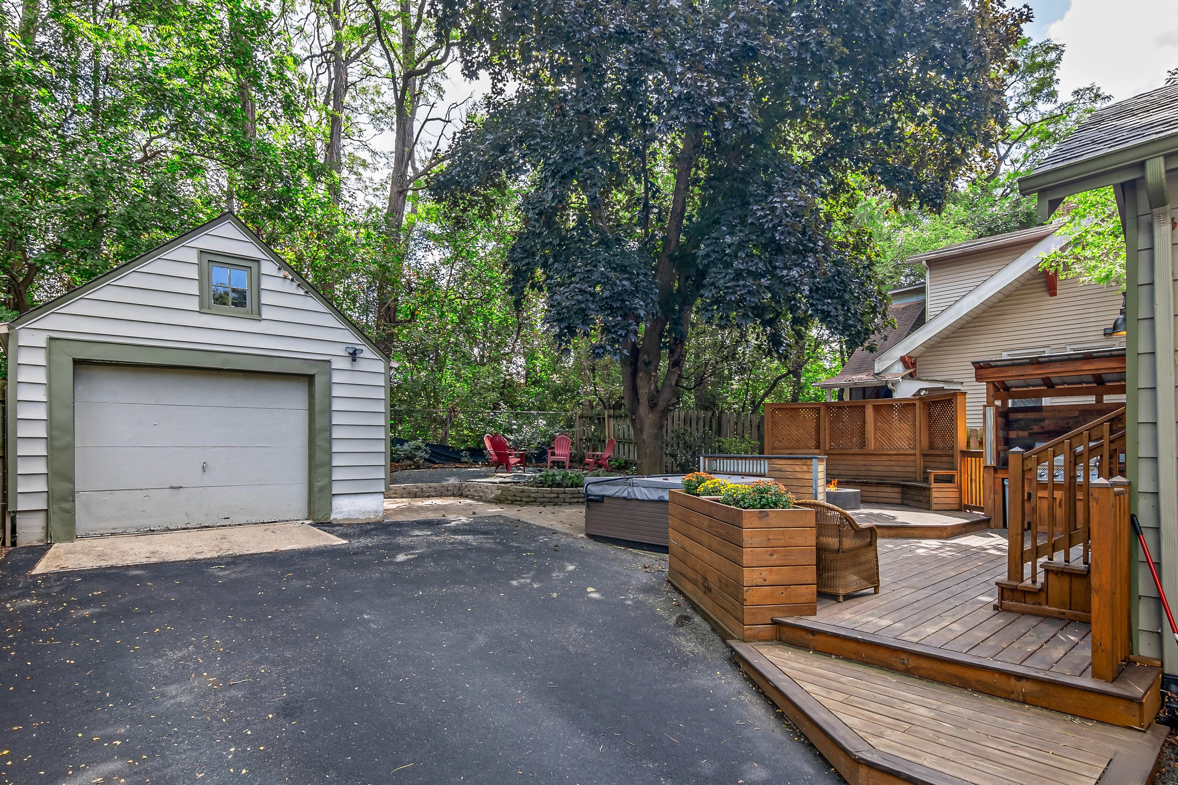 Parking | Driveway (2 Vehicles) | Free Street Parking (1 Vehicle)