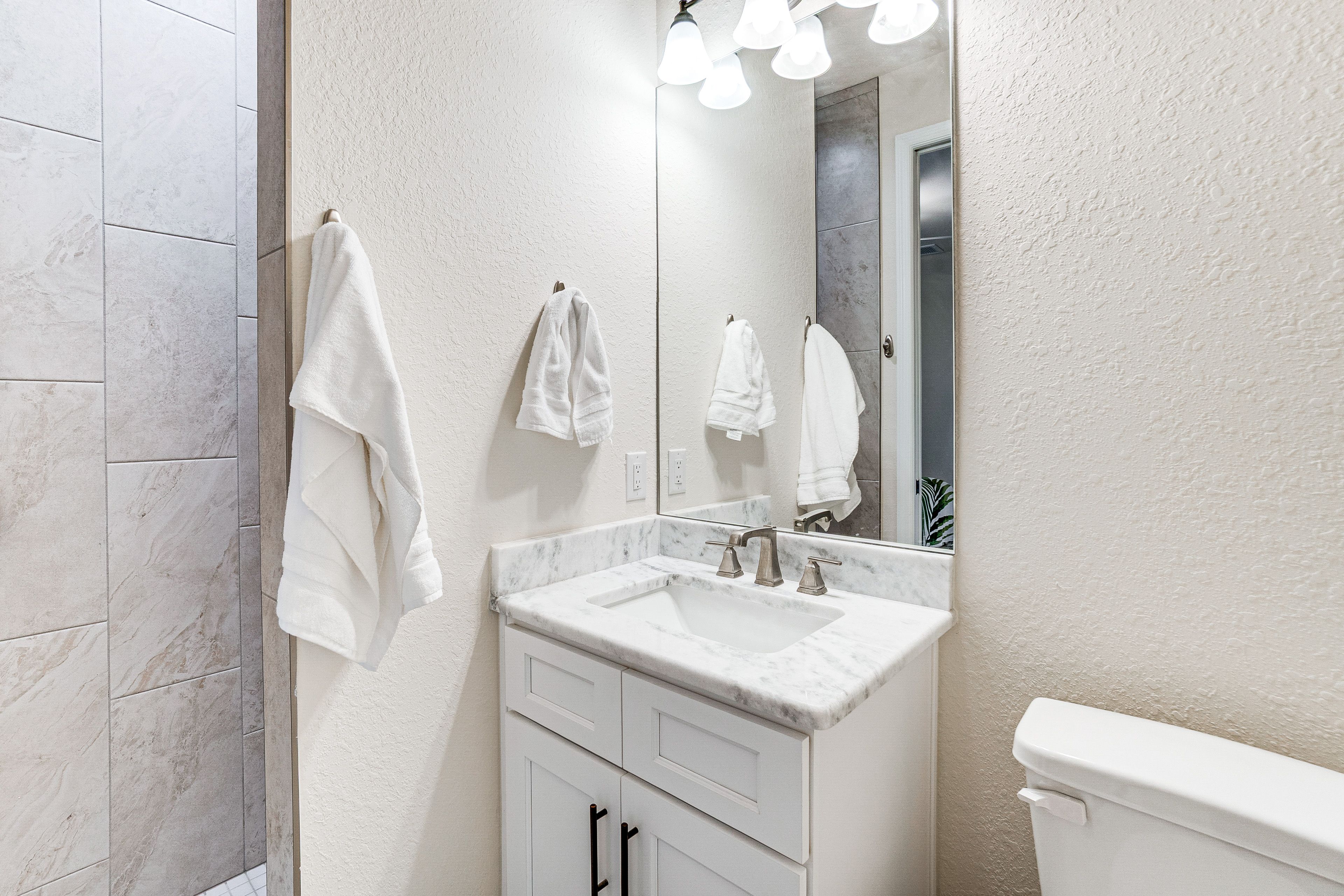 En-Suite Bathroom
