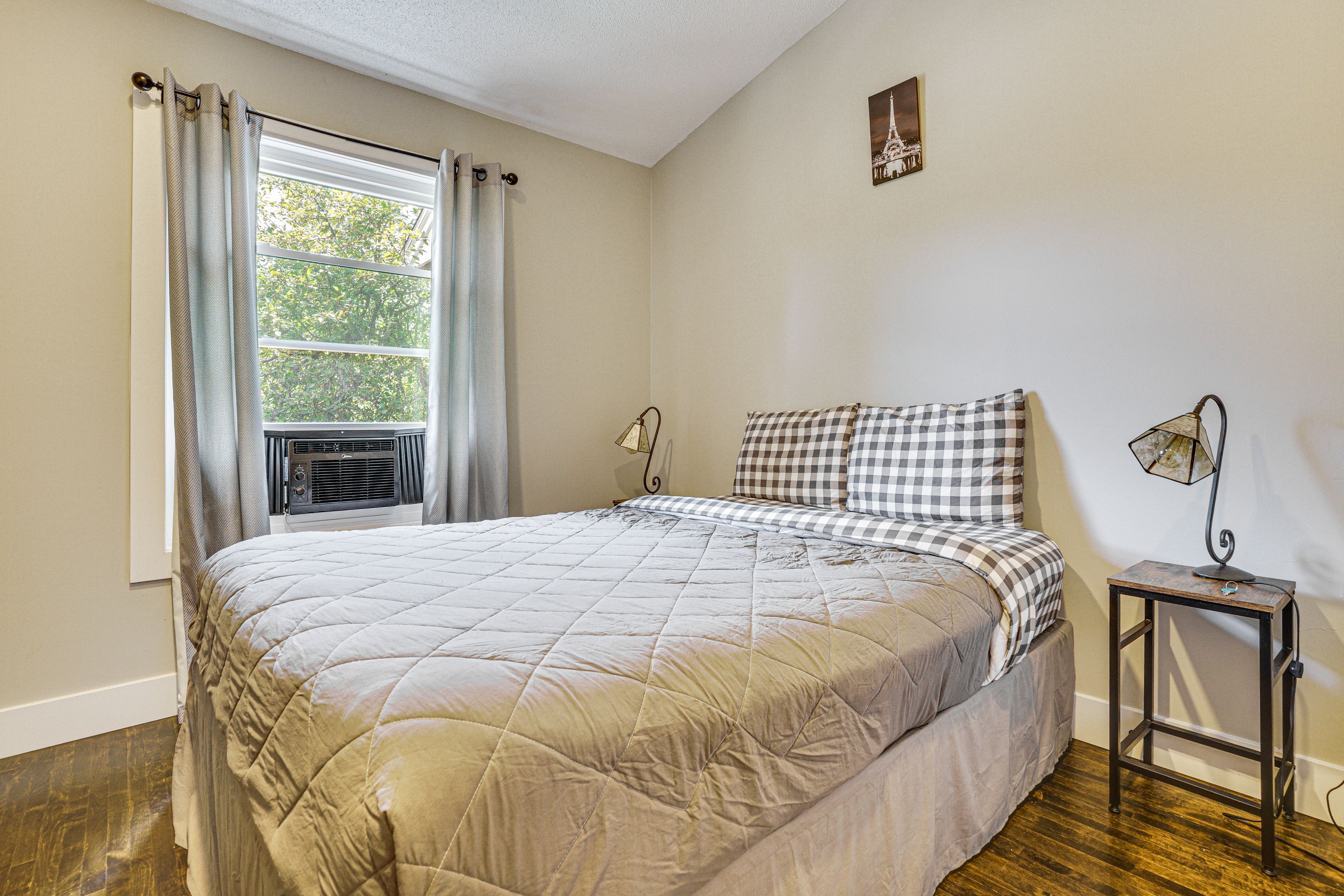 Bedroom 3 | Full Bed | 2nd Floor