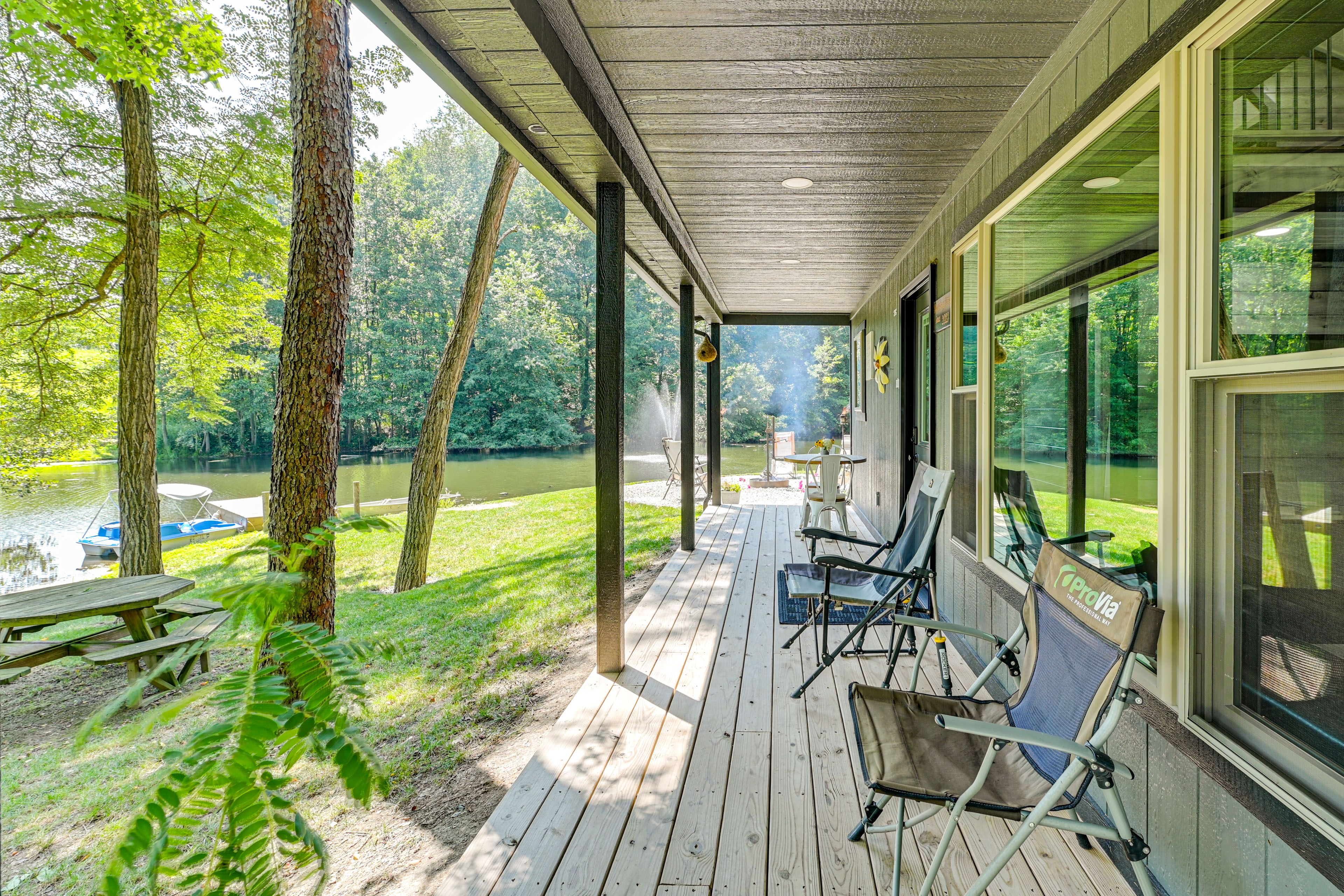 Front Porch | Water View