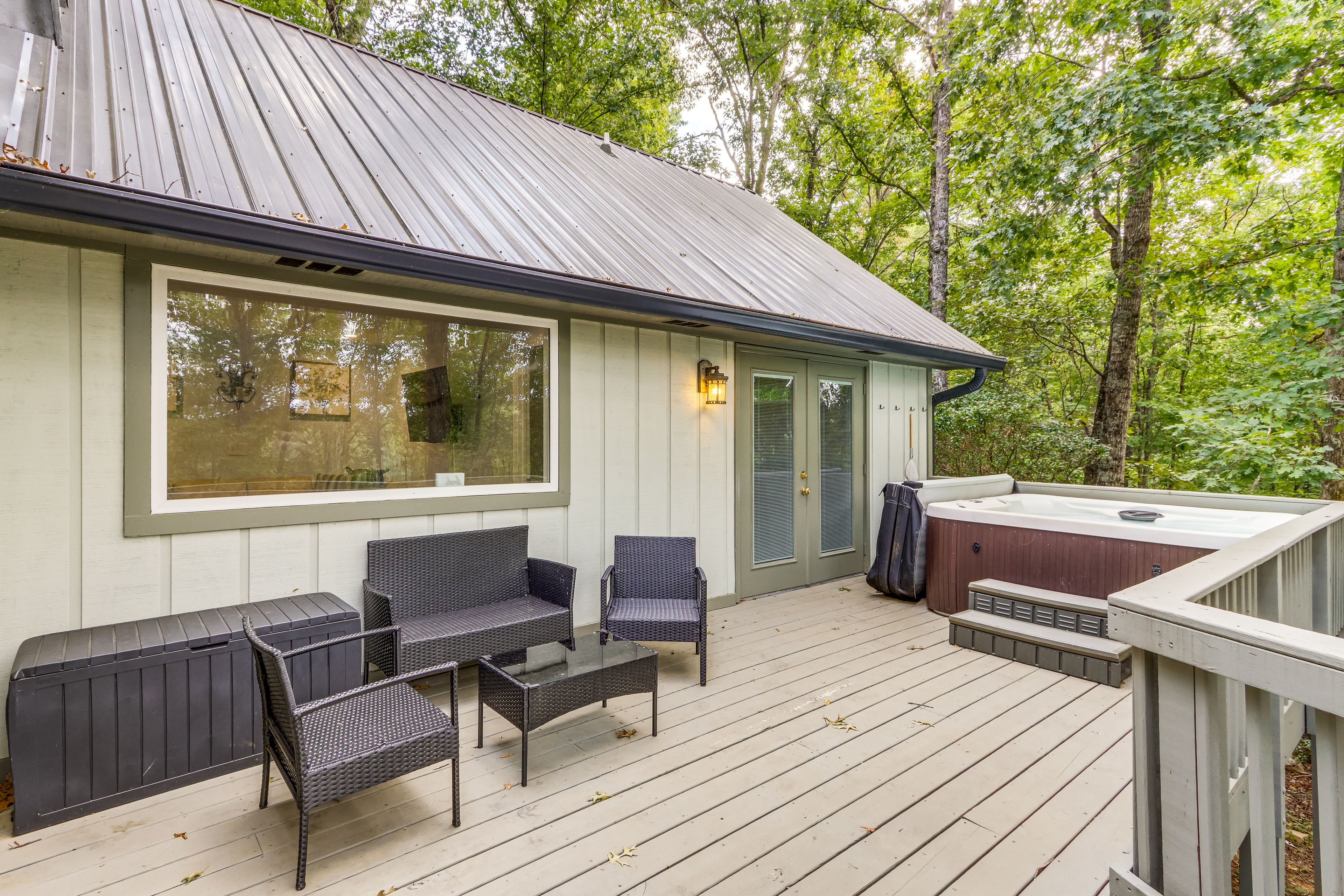 Wraparound Deck w/ Seating | Private Hot Tub