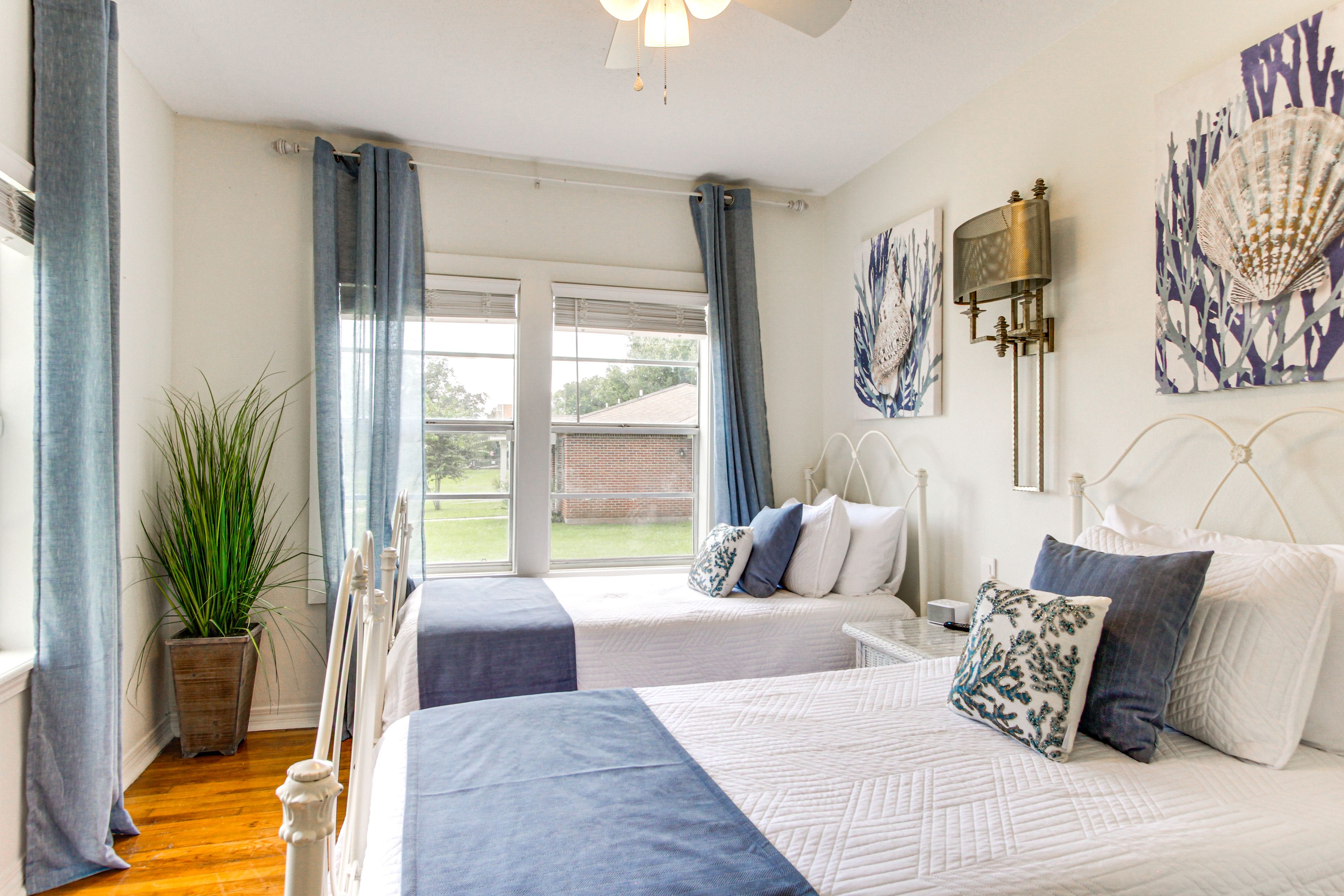 Bedroom 3 | 2 Twin Beds