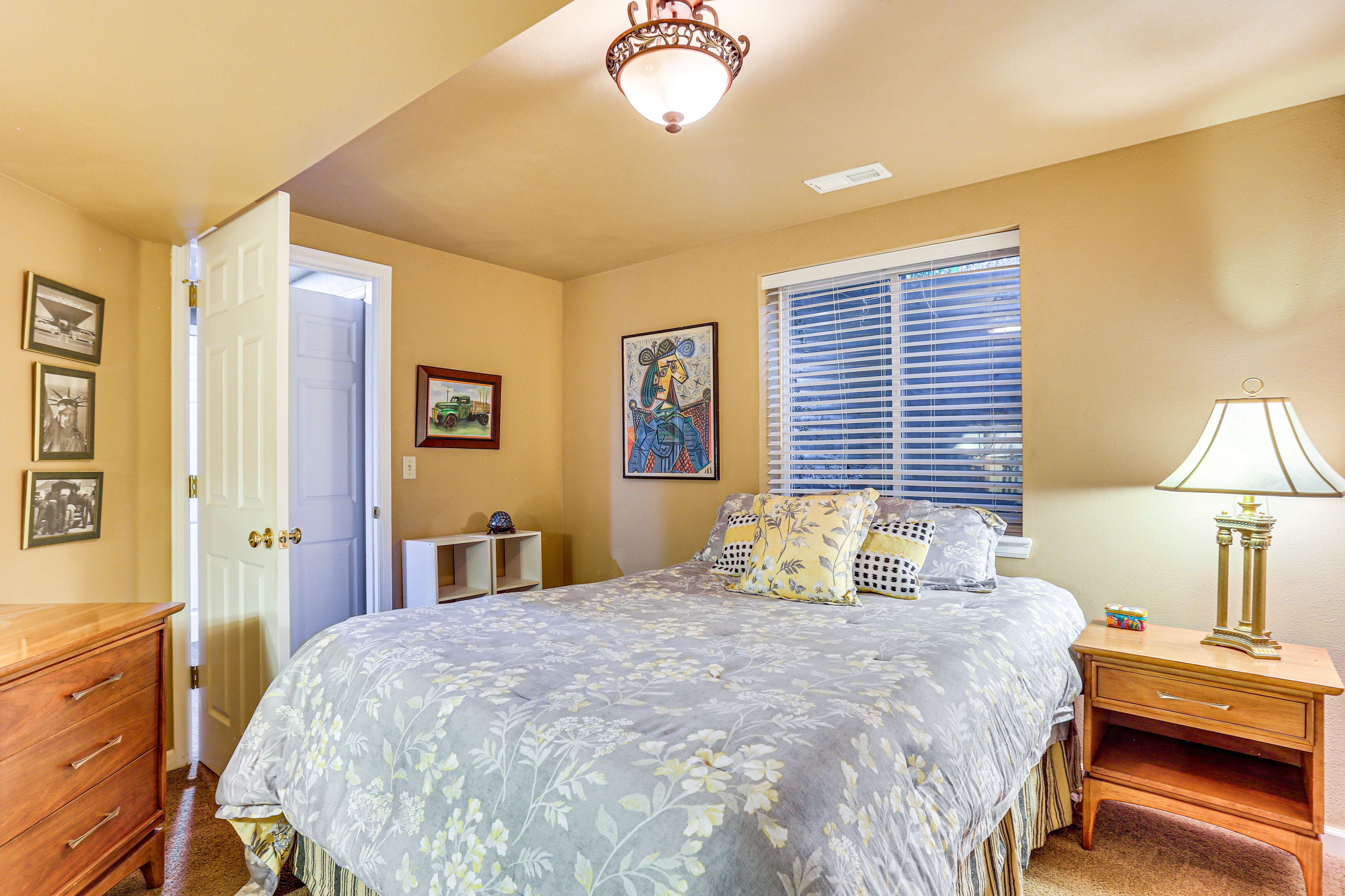 Bedroom 5 | Full Bed | Basement