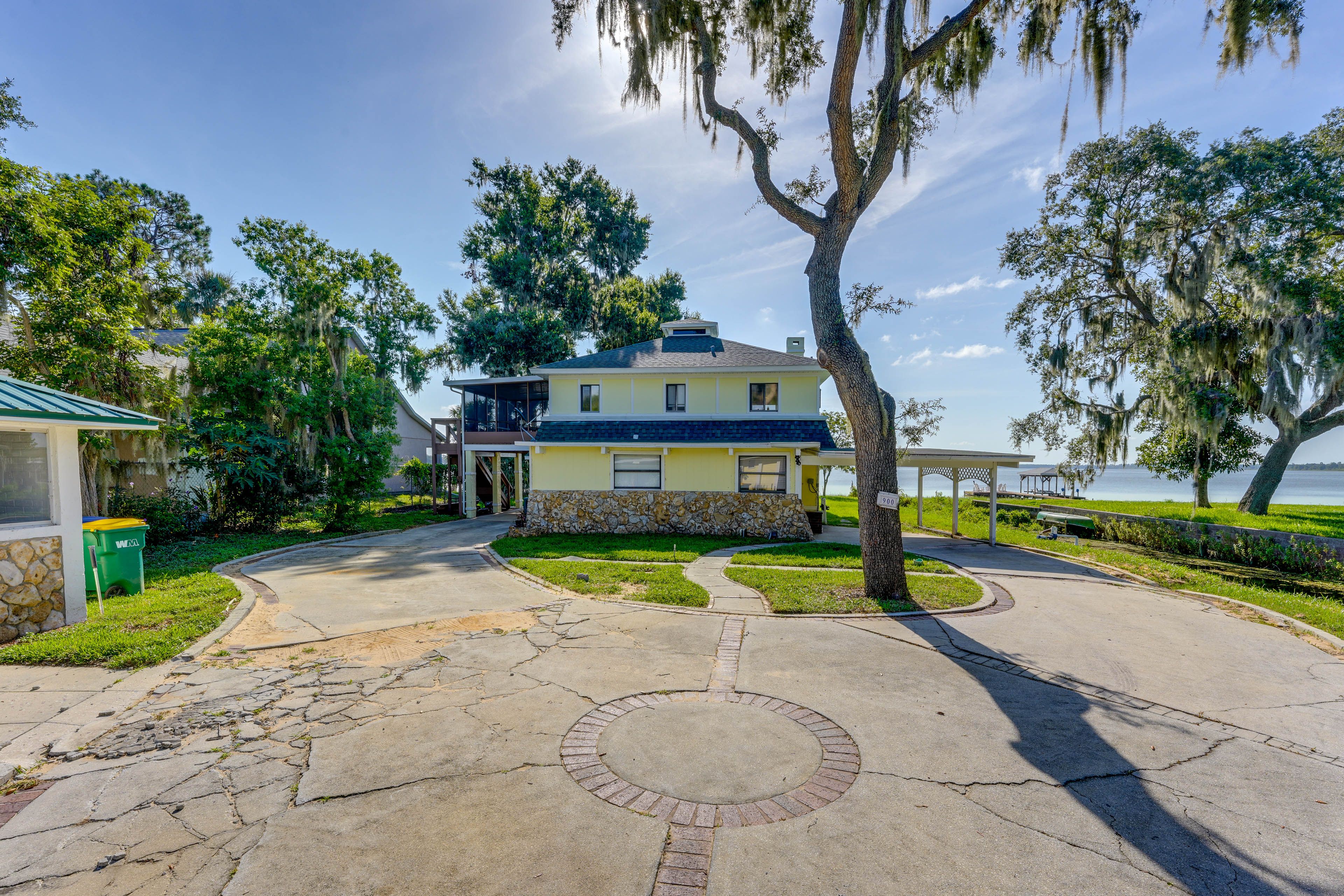 Parking | Driveway (2 Vehicles) | Designated Boat/Trailer Parking (1 Max)