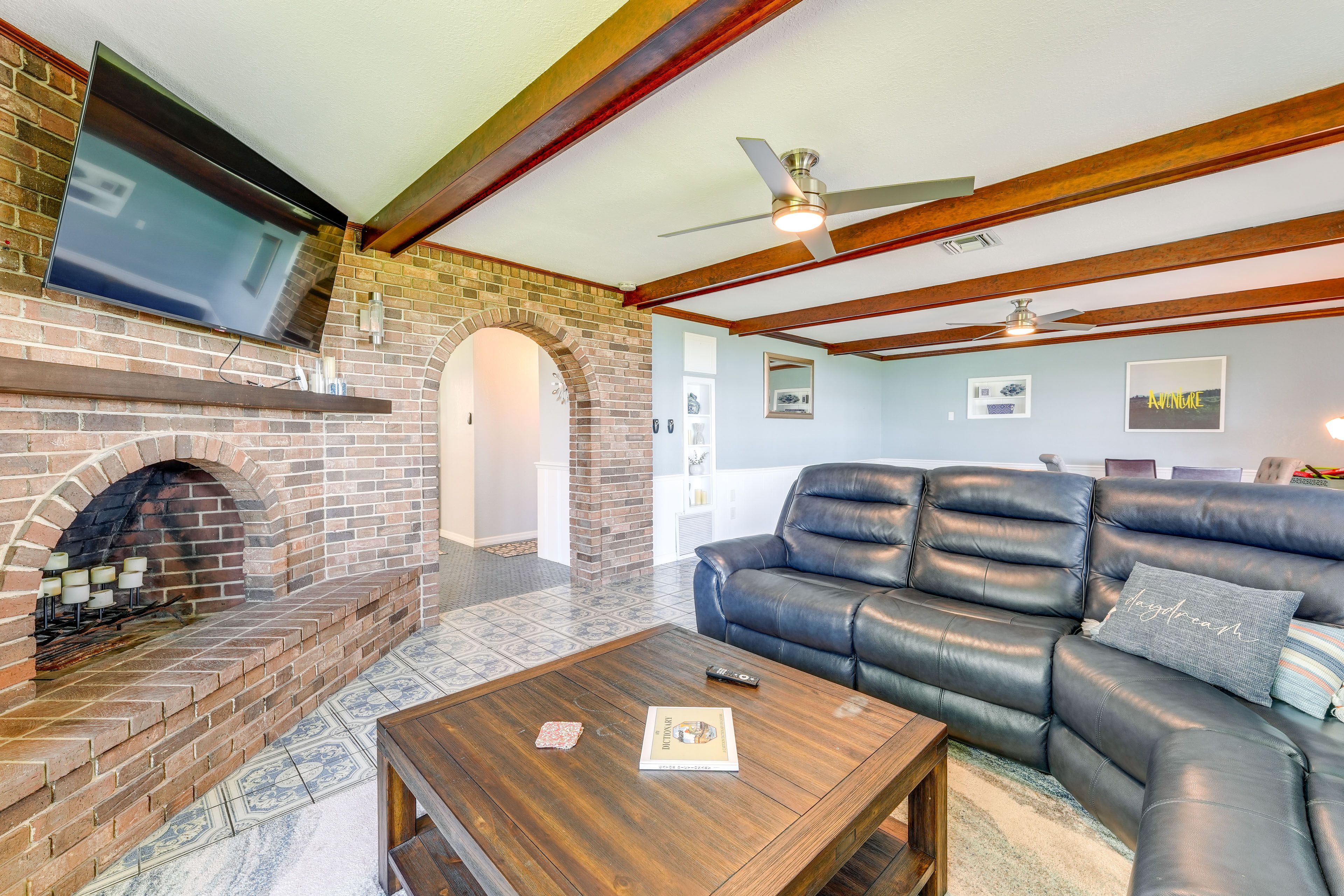 Living Room | 2 Twin Futons