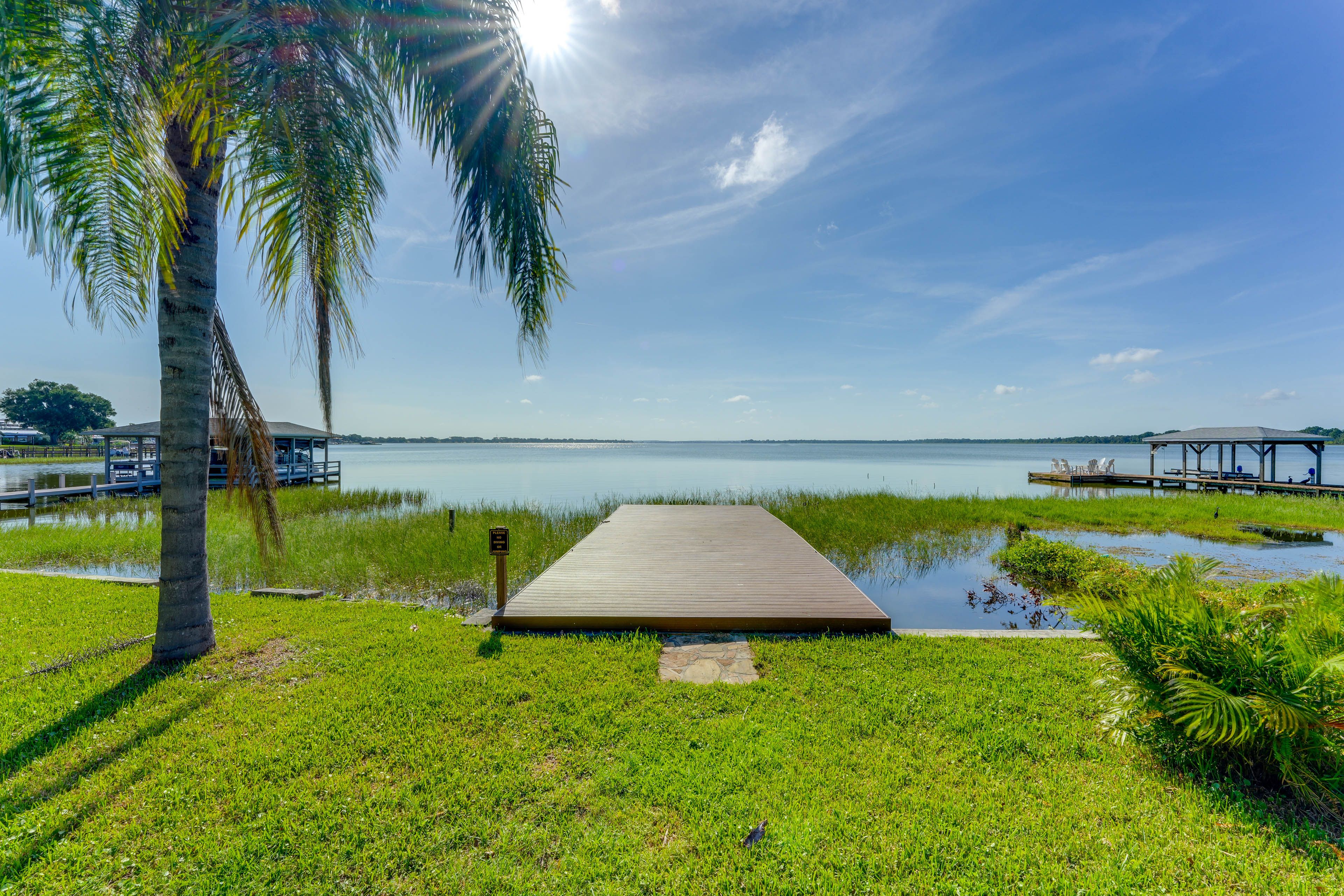 Apartment Exterior | Shared Boat Dock | Lake Views & Access