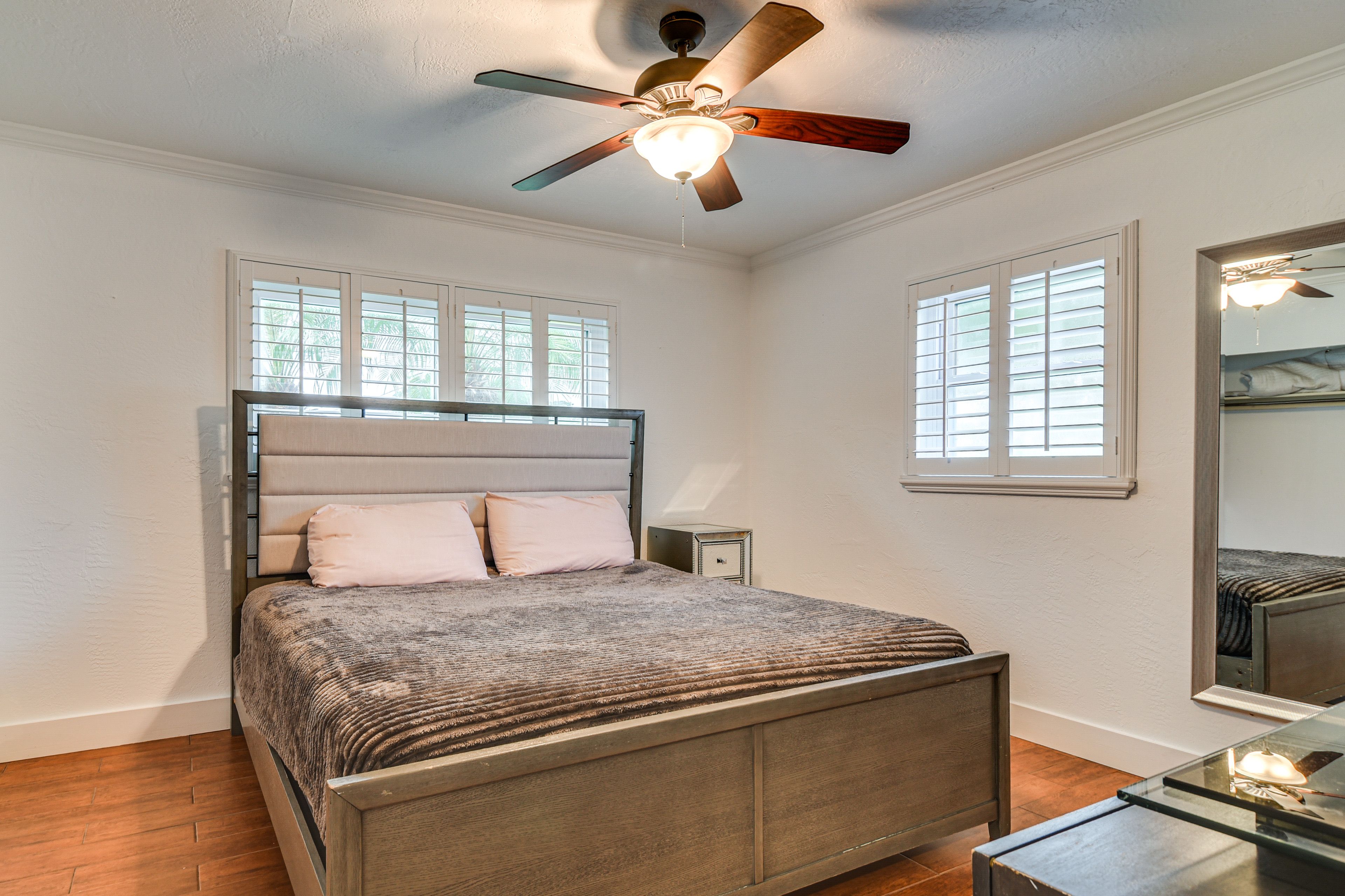 Bedroom 1 | King Bed | Smart TV