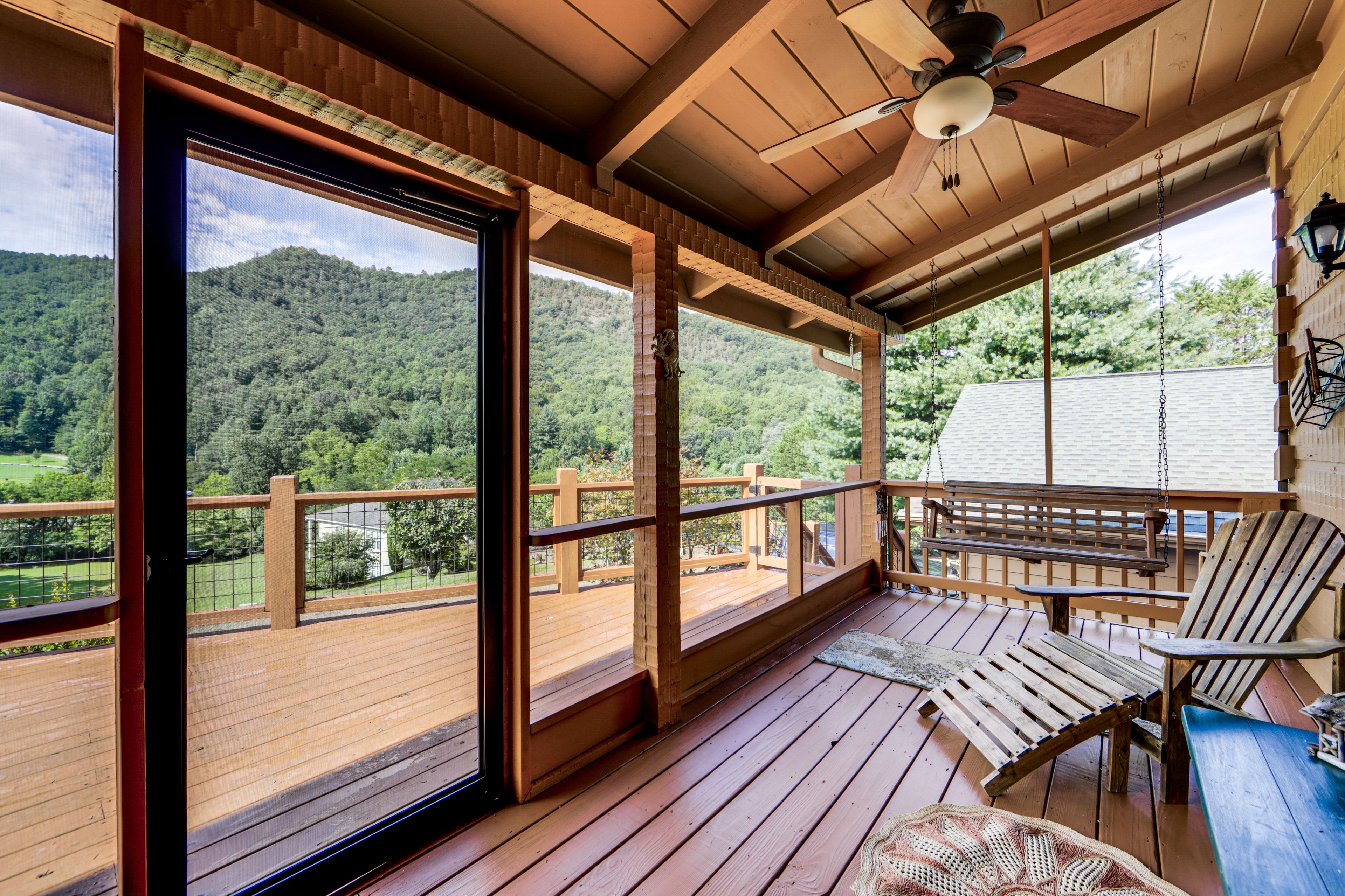 Screened-In Deck