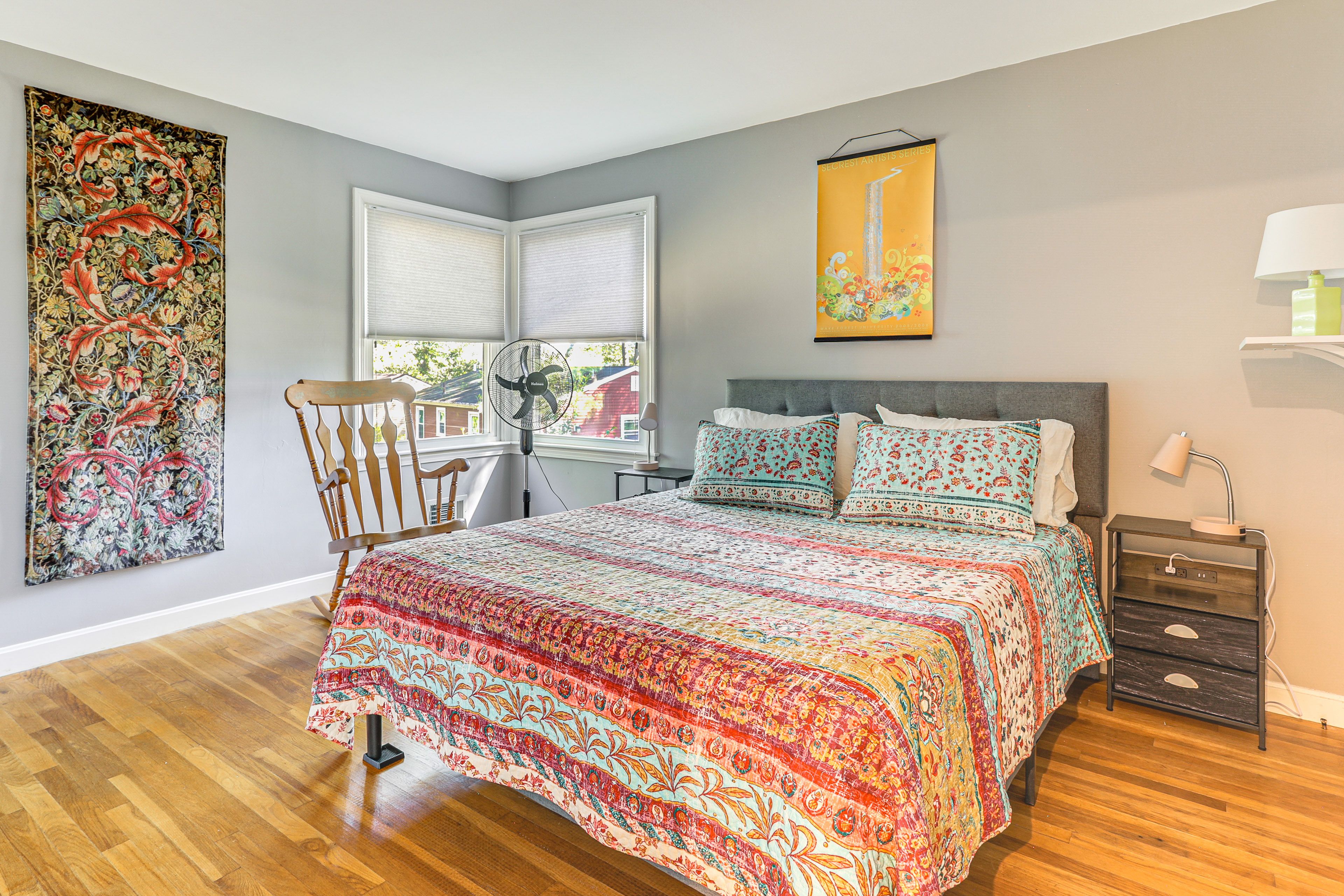 Bedroom 1 | 1st Floor | Queen Bed