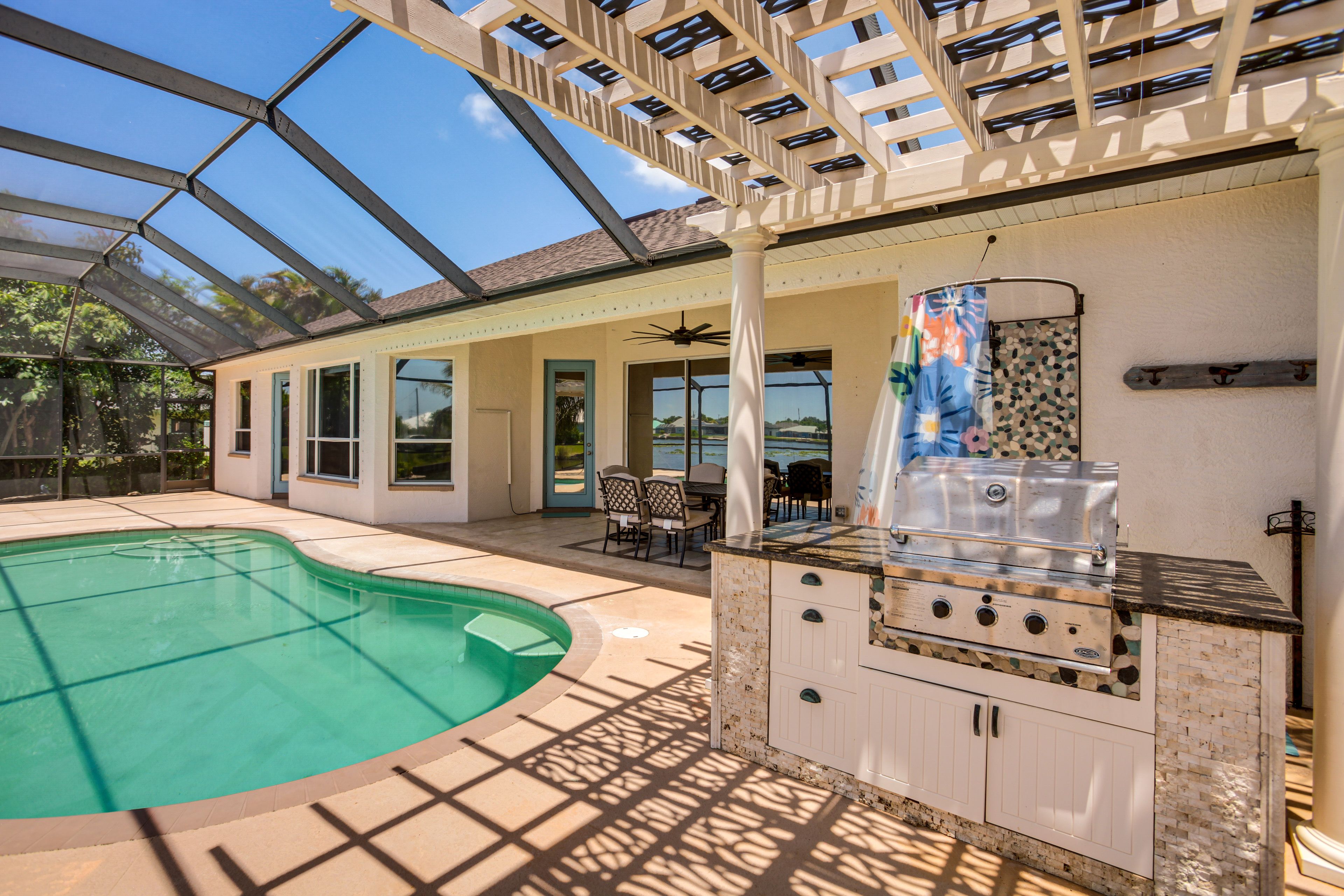 Outdoor Kitchen | Gas Grill