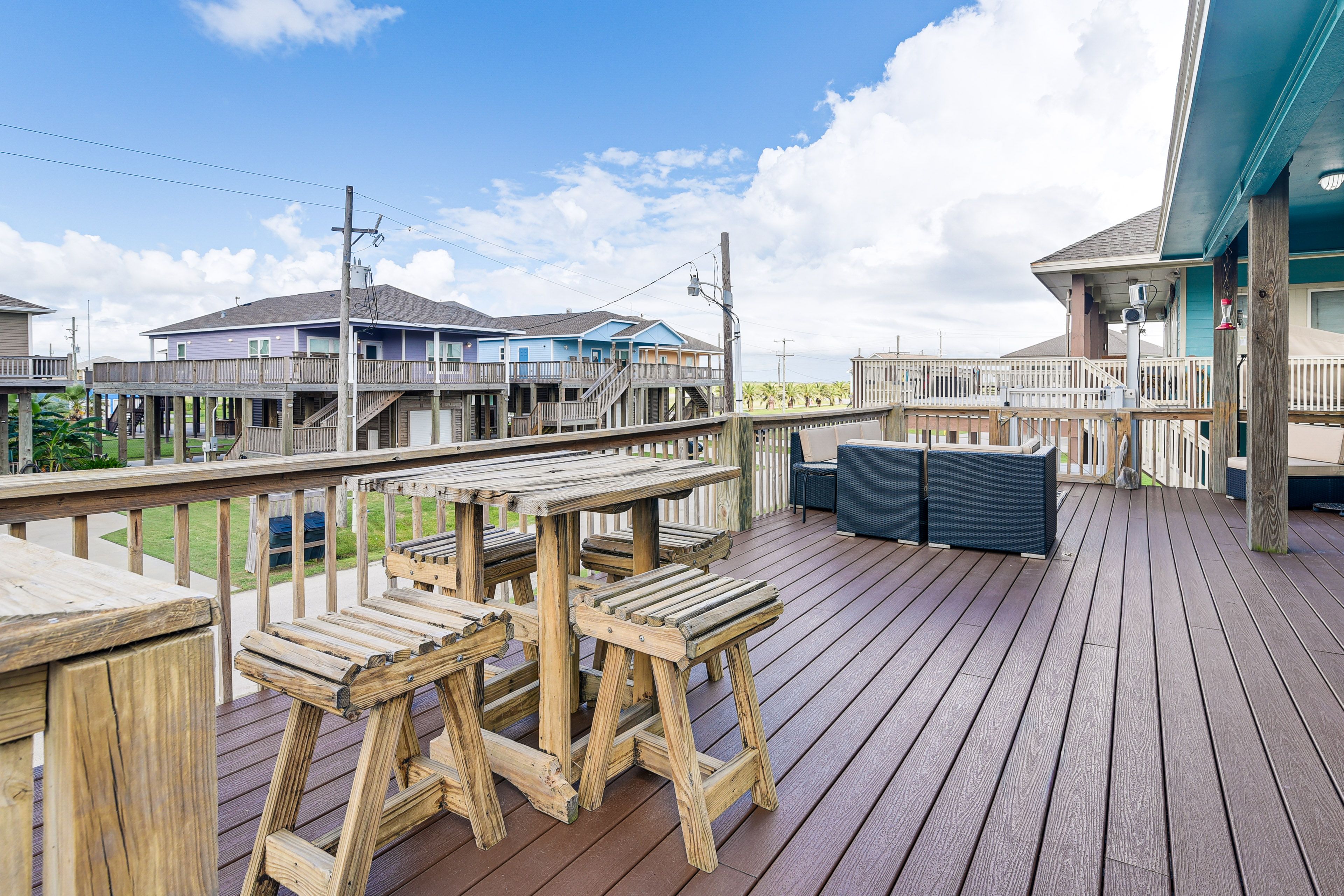 Crystal Beach Vacation Rental | 3BR | 2BA | Stairs Required | 1,092 Sq Ft