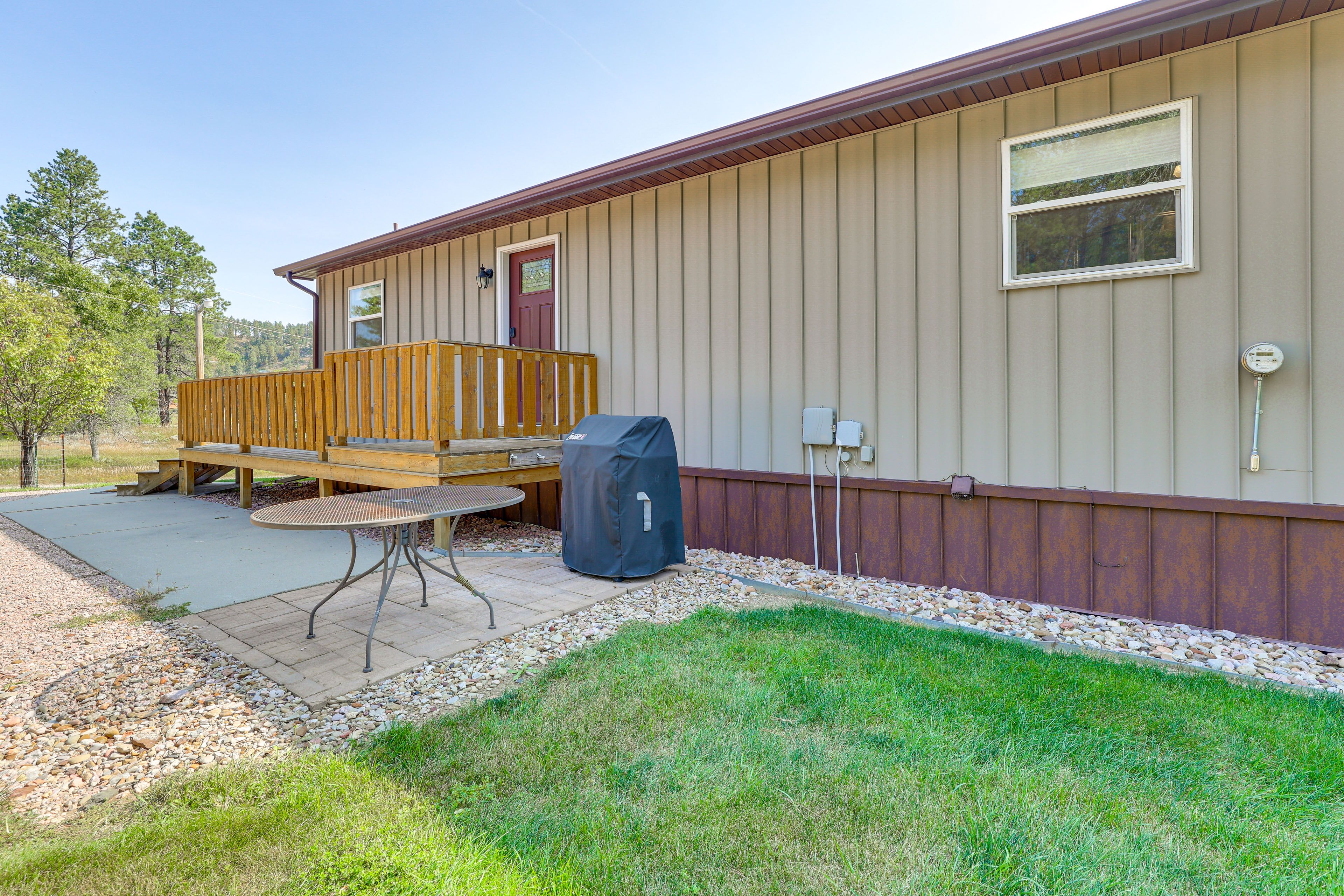 Back Patio | Gas Grill