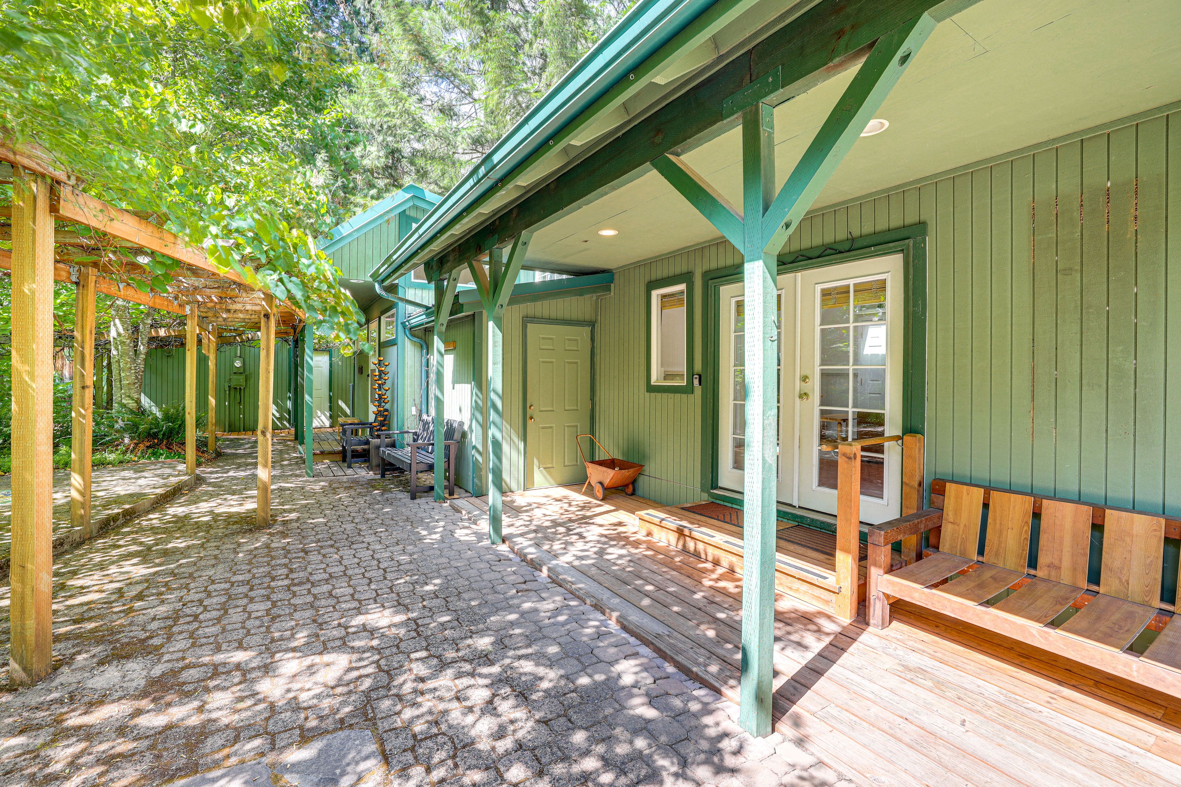 Exterior Courtyard | Property Entrance